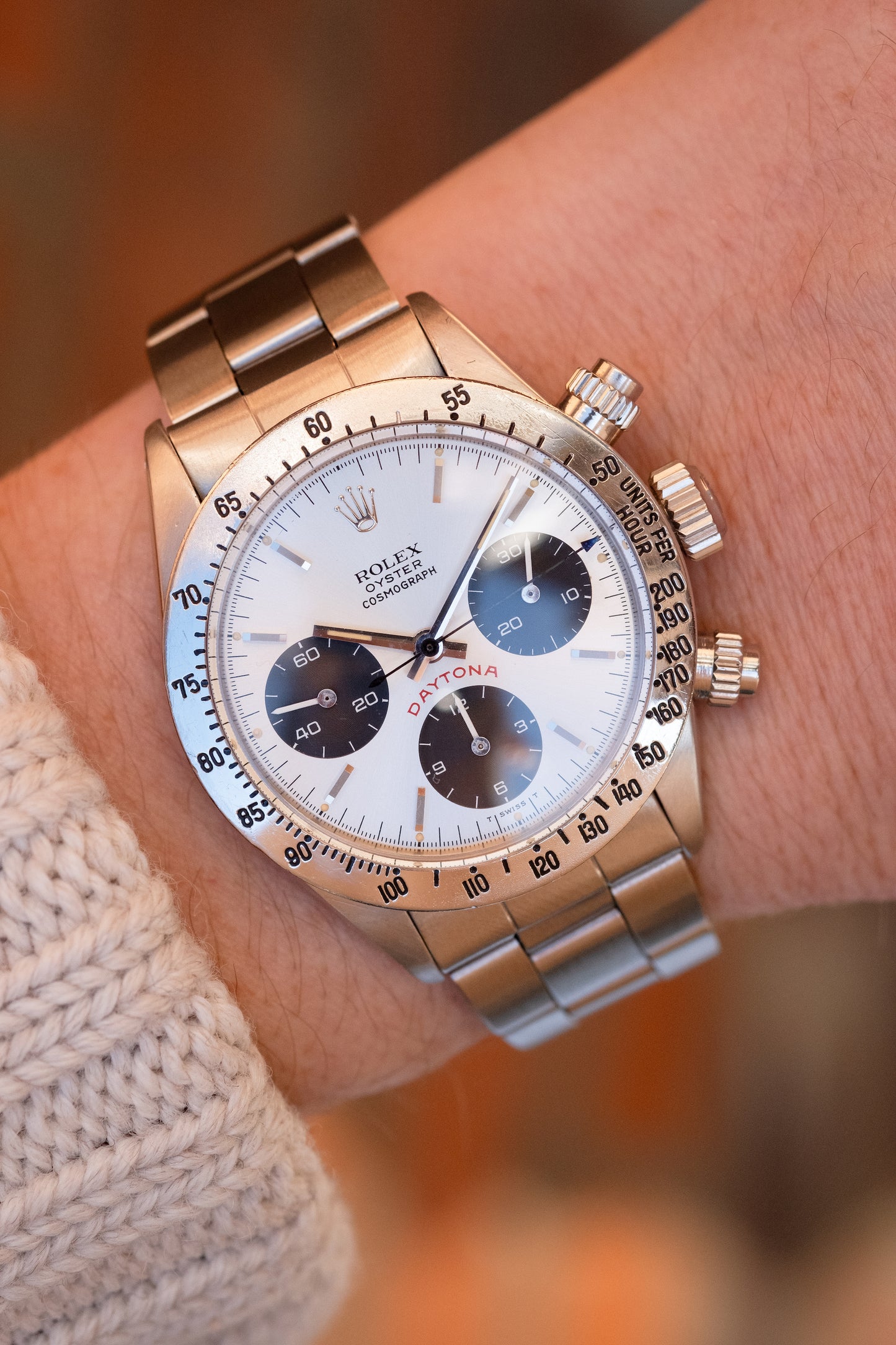 ROLEX Oyster Cosmograph Daytona Ref. 6265 Big Red Floating Dial (1976)