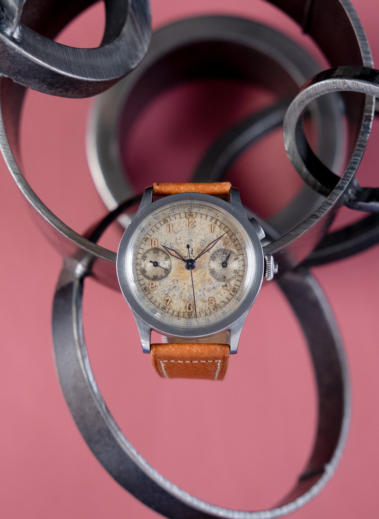 OMEGA Cal. 33.3 Monopusher Chronograph (1940)