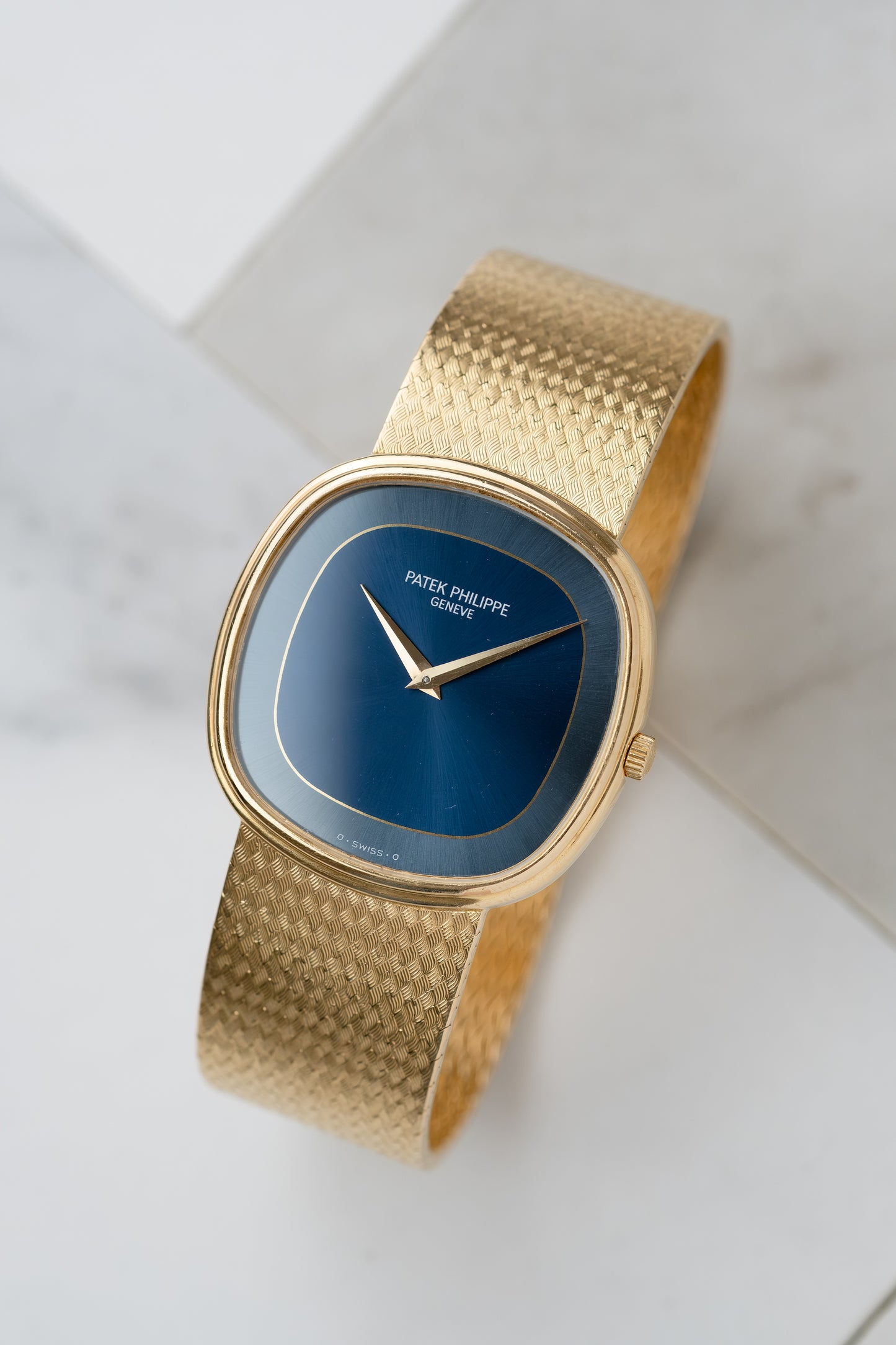 Patek Phillipe Golden Ellipse 18ct Yellow Gold Two-Tone Sigma Dial Ref. 3862/1 (1970)