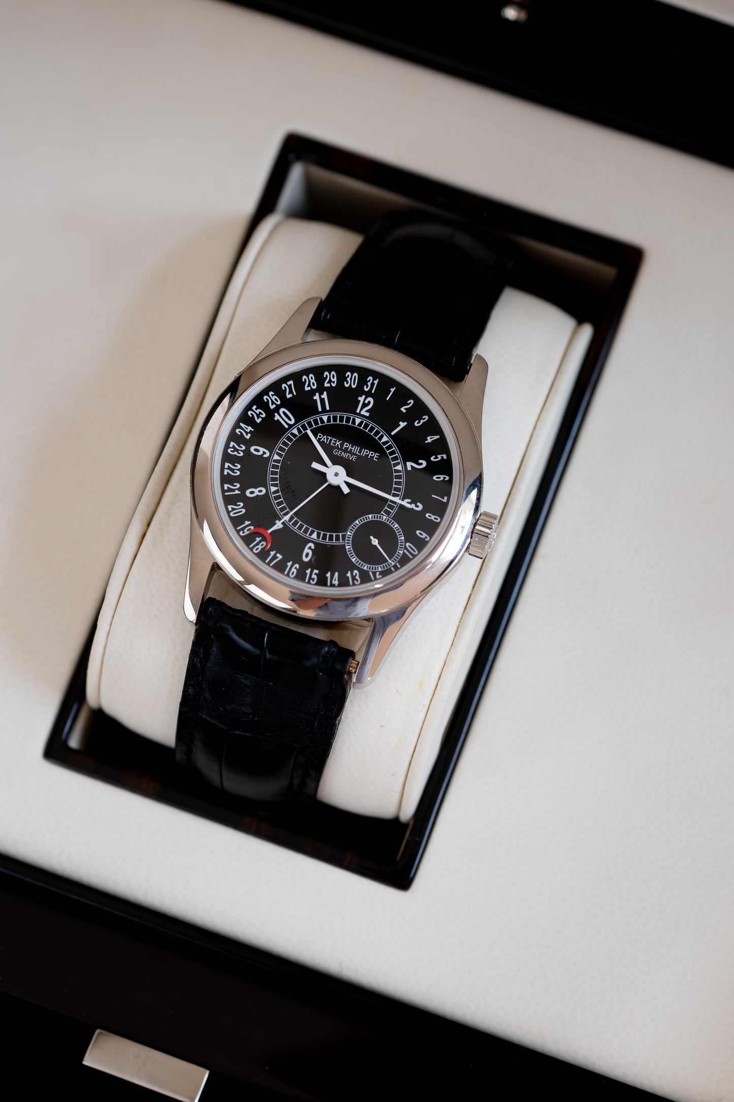 PATEK PHILIPPE Calatrava Ref. 6000G 001 (2007)