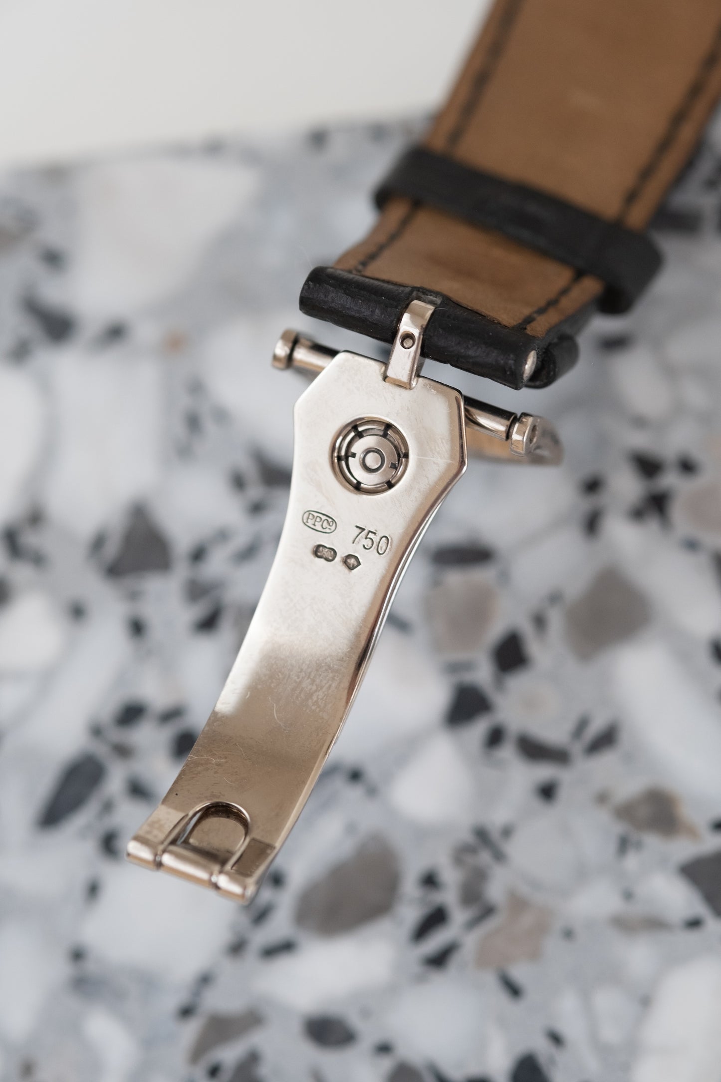 PATEK PHILIPPE Calatrava Ref. 6000G 001 (2007)