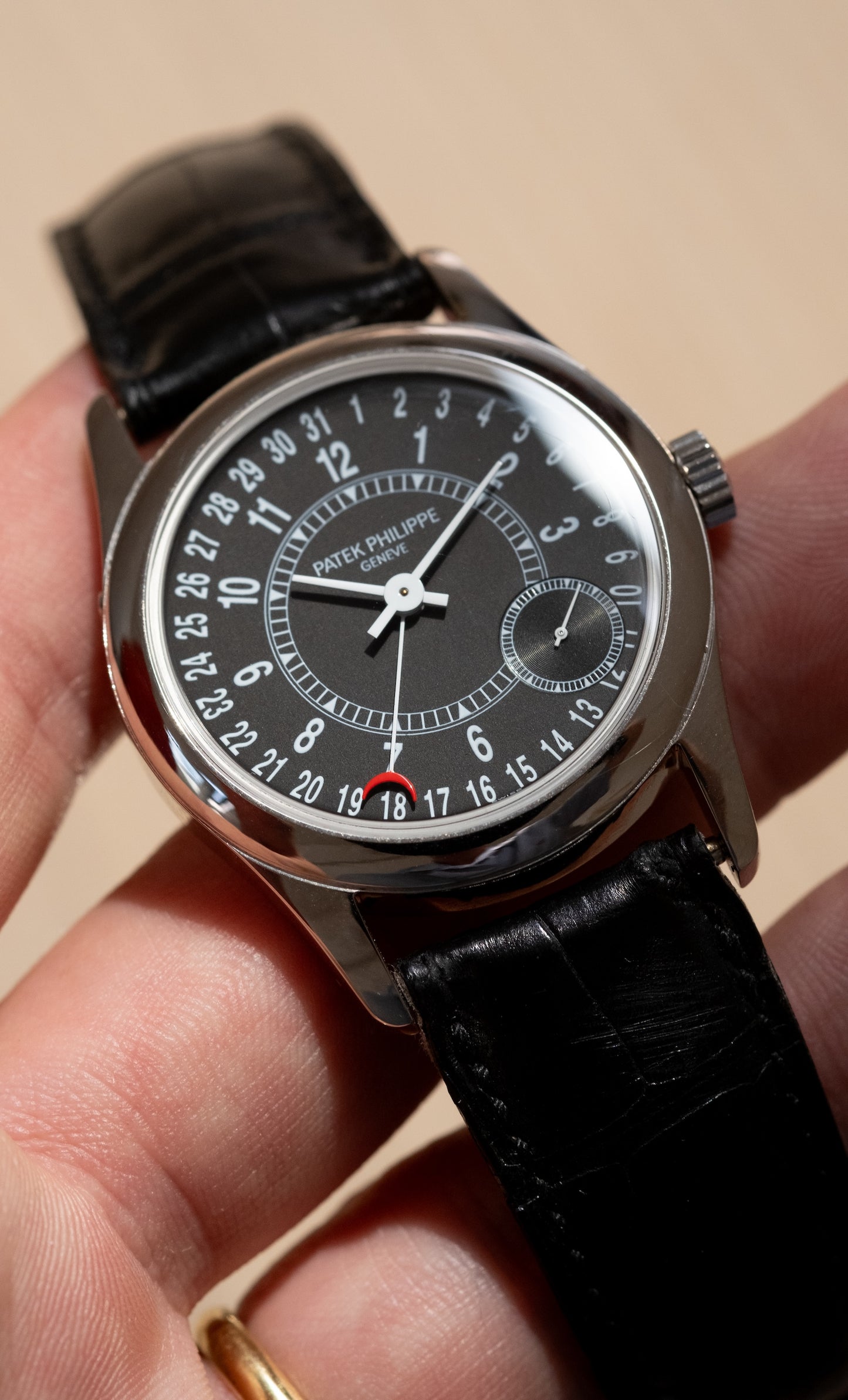 PATEK PHILIPPE Calatrava Ref. 6000G 001 (2007)