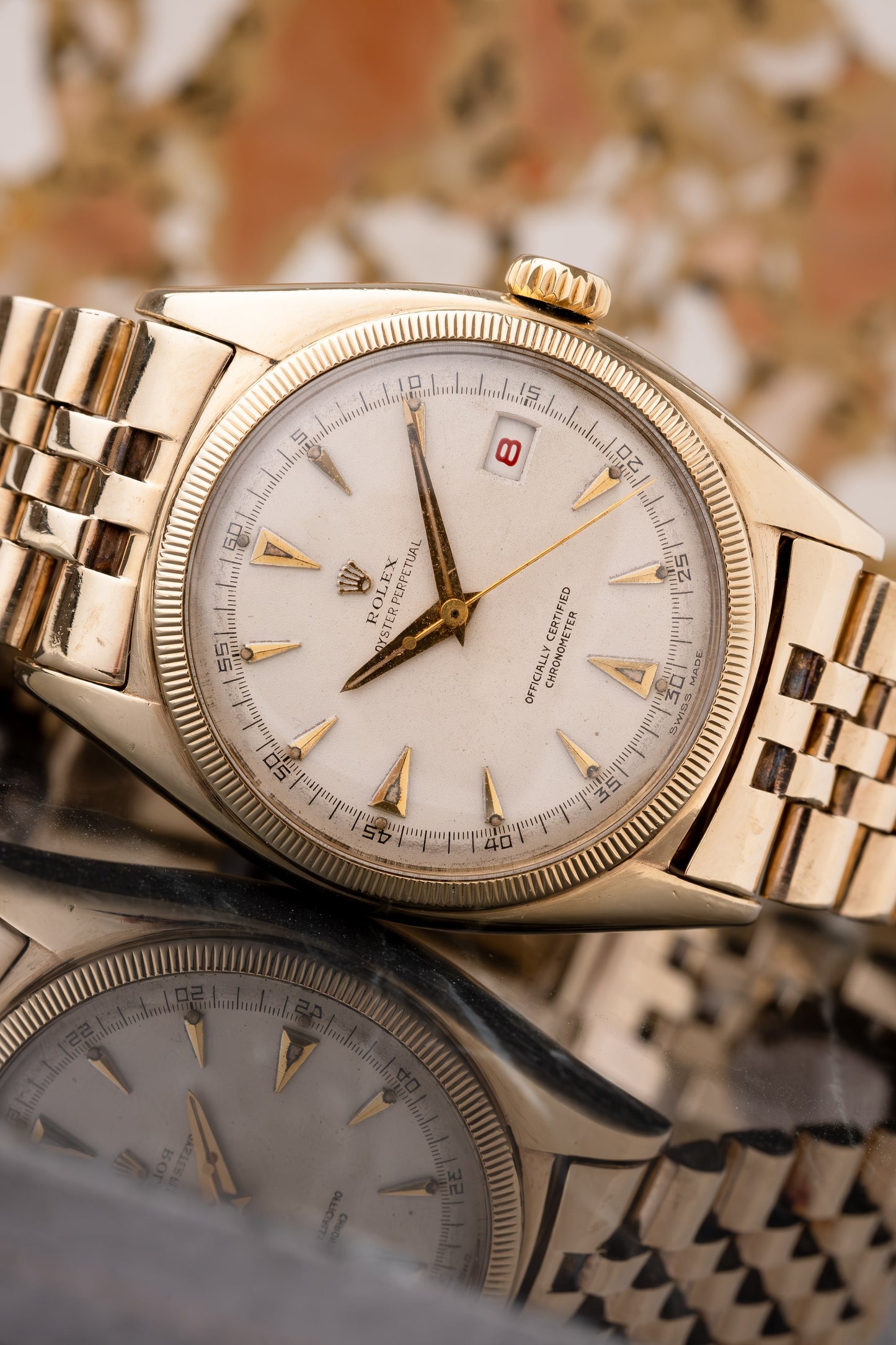 ROLEX Oyster Perpetual Datejust Ovettone Bubbleback Ref. 6075 10ct Gold (1951)