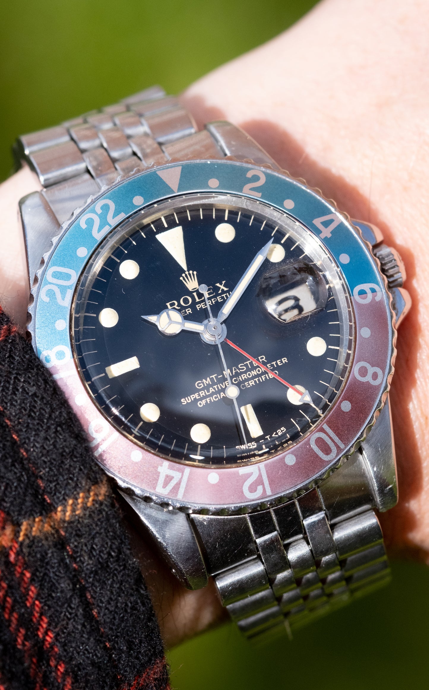 ROLEX GMT Master Ref. 1675 Gilt Gloss Mirror Dial Full Set (1966)
