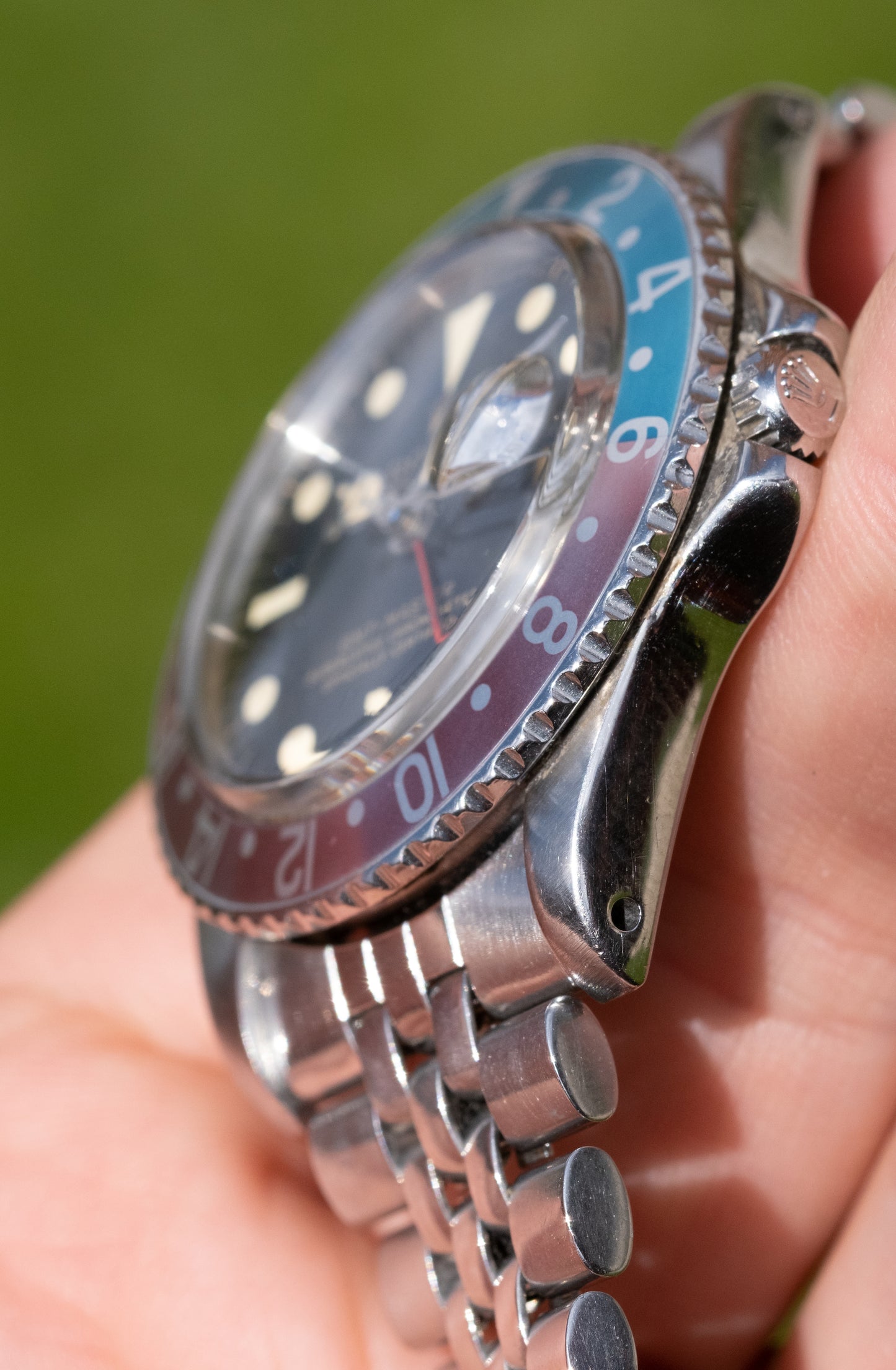 ROLEX GMT Master Ref. 1675 Gilt Gloss Mirror Dial Full Set (1966)