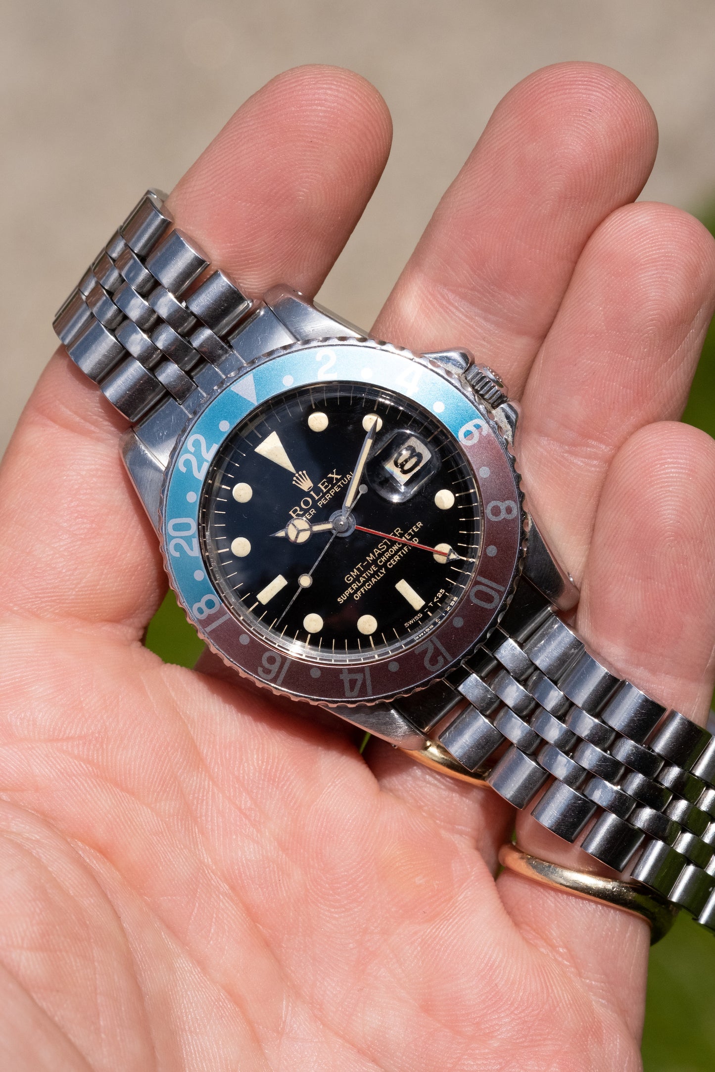 ROLEX GMT Master Ref. 1675 Gilt Gloss Mirror Dial Full Set (1966)