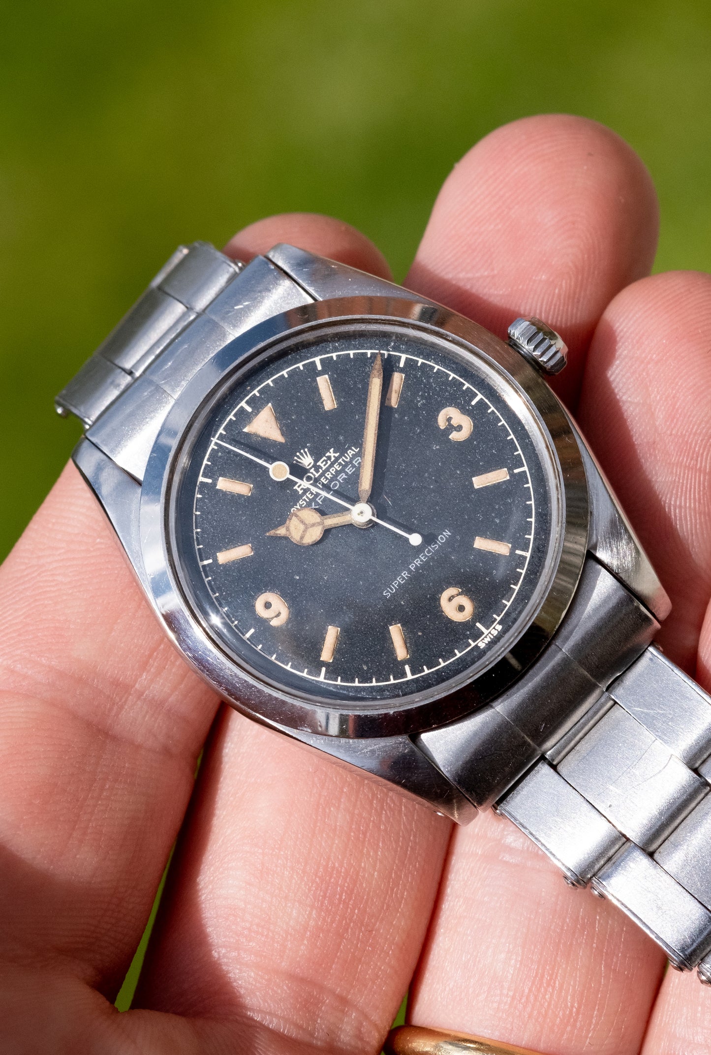 ROLEX Explorer Gilt Dial Ref. 5504 Box, Guarantee + Service Papers (1958)