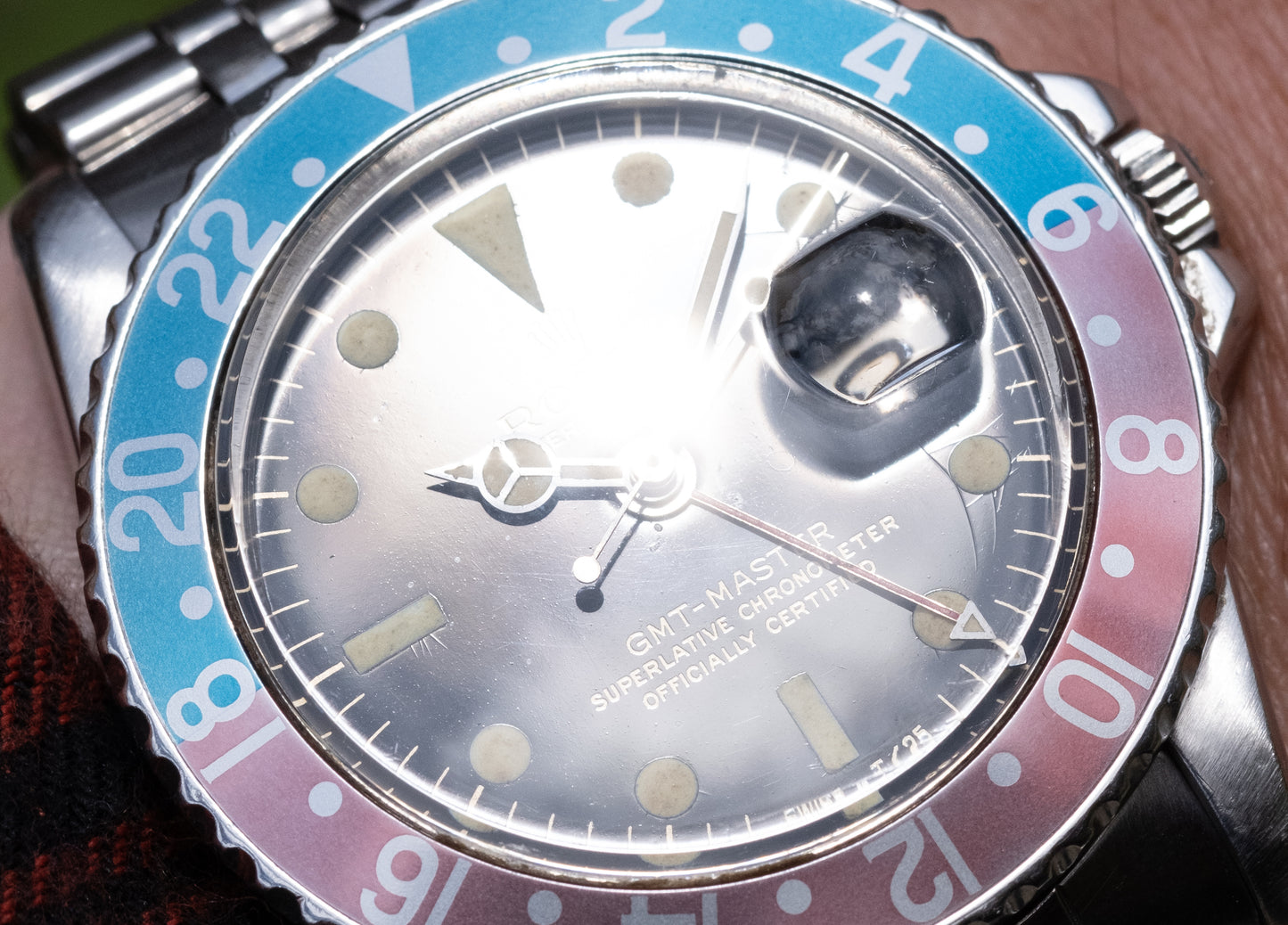 ROLEX GMT Master Ref. 1675 Gilt Gloss Mirror Dial Full Set (1966)