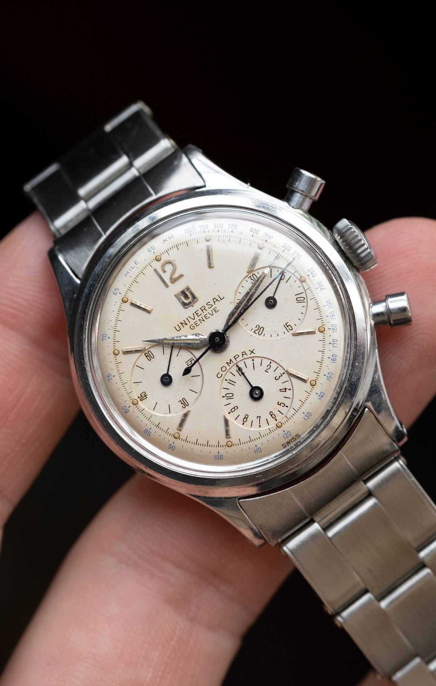 UNIVERSAL GENEVE Compax Chronograph Ref. 22295 - 4 (1958)