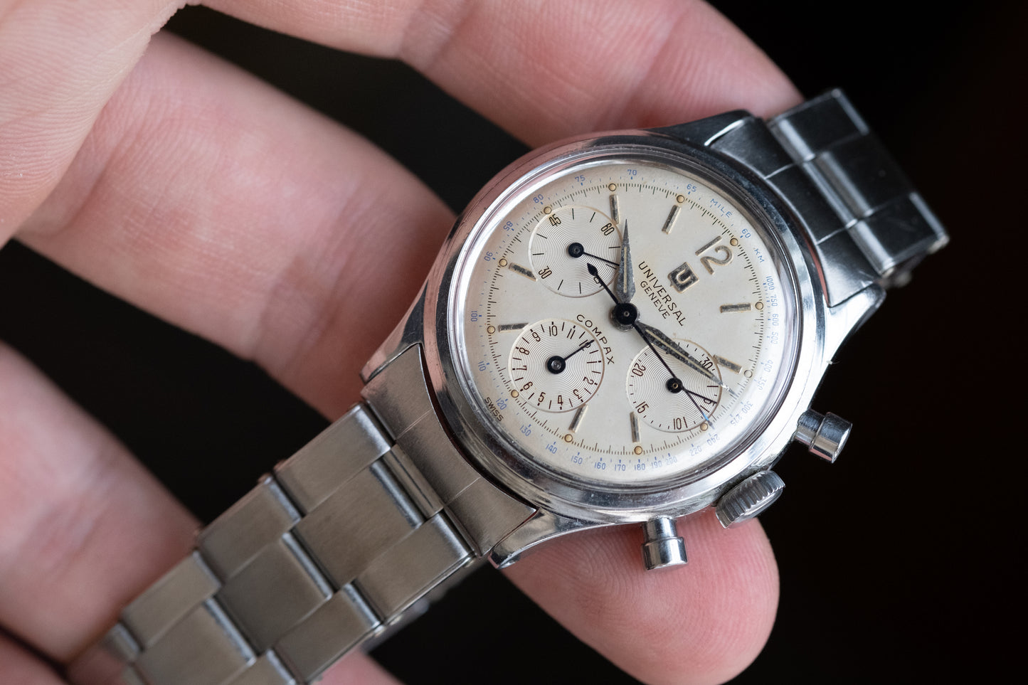 UNIVERSAL GENEVE Compax Chronograph Ref. 22295 - 4 (1958)