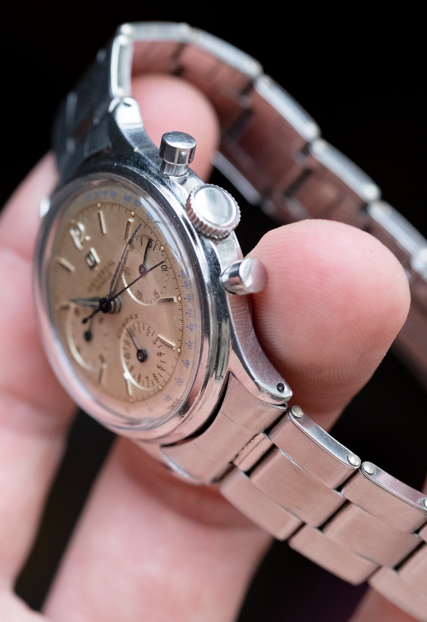 UNIVERSAL GENEVE Compax Chronograph Ref. 22295 - 4 (1958)