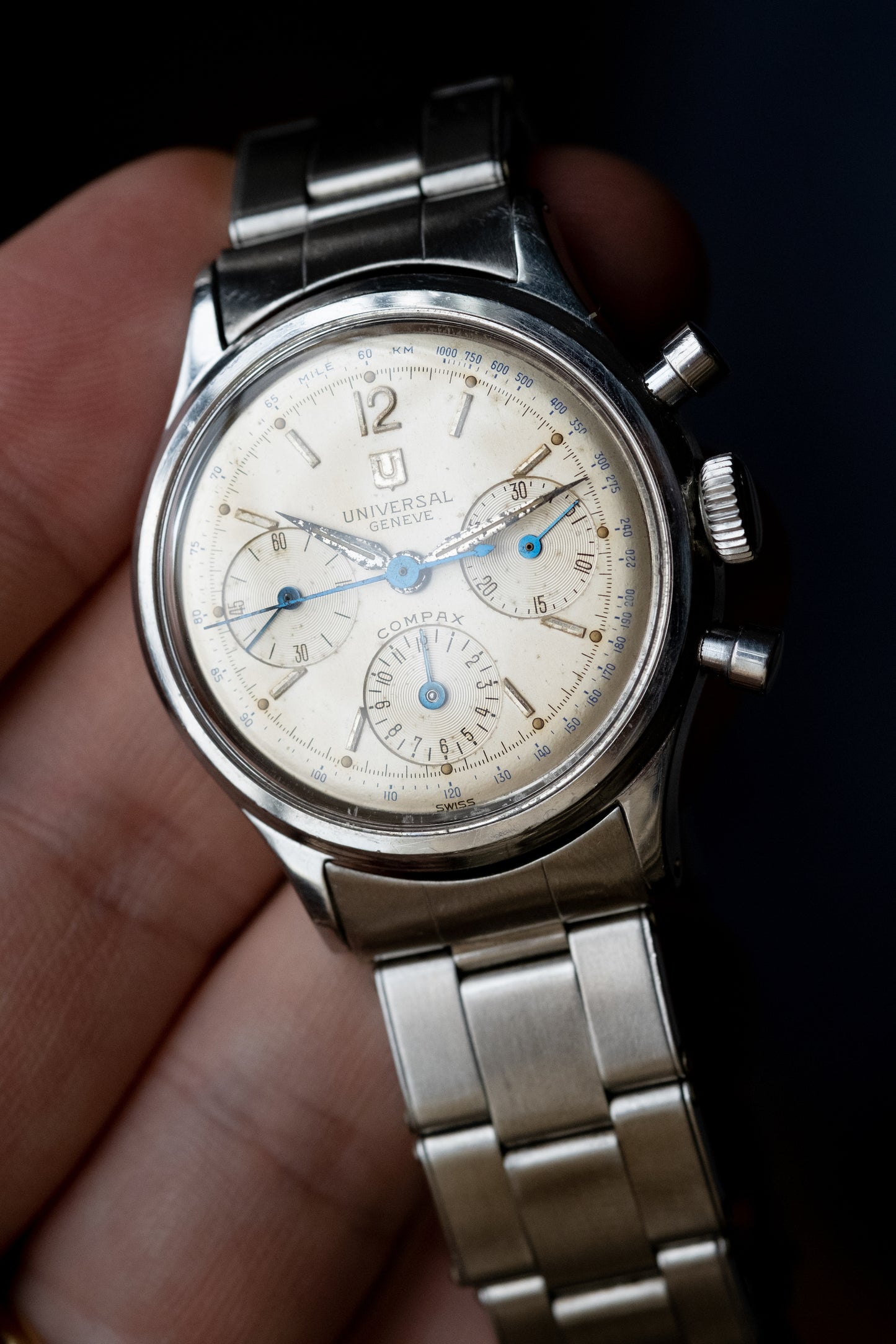 UNIVERSAL GENEVE Compax Chronograph Ref. 22295 - 4 (1958)