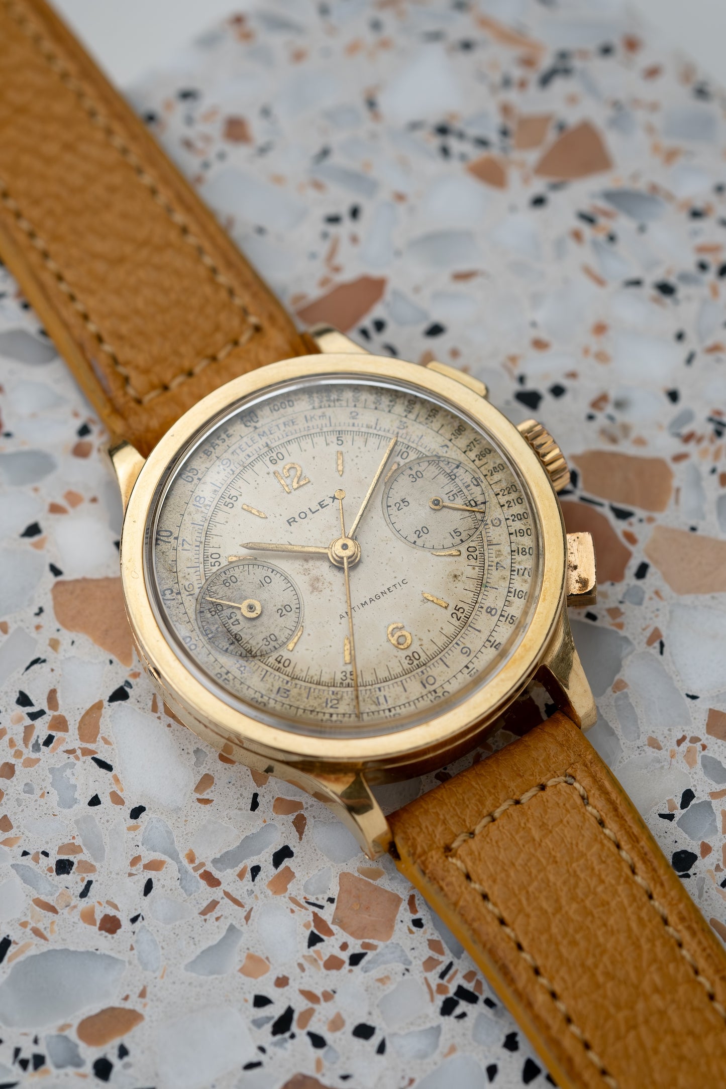 ROLEX 18k Antimagnetic Chronograph Reference 2811 (1938)