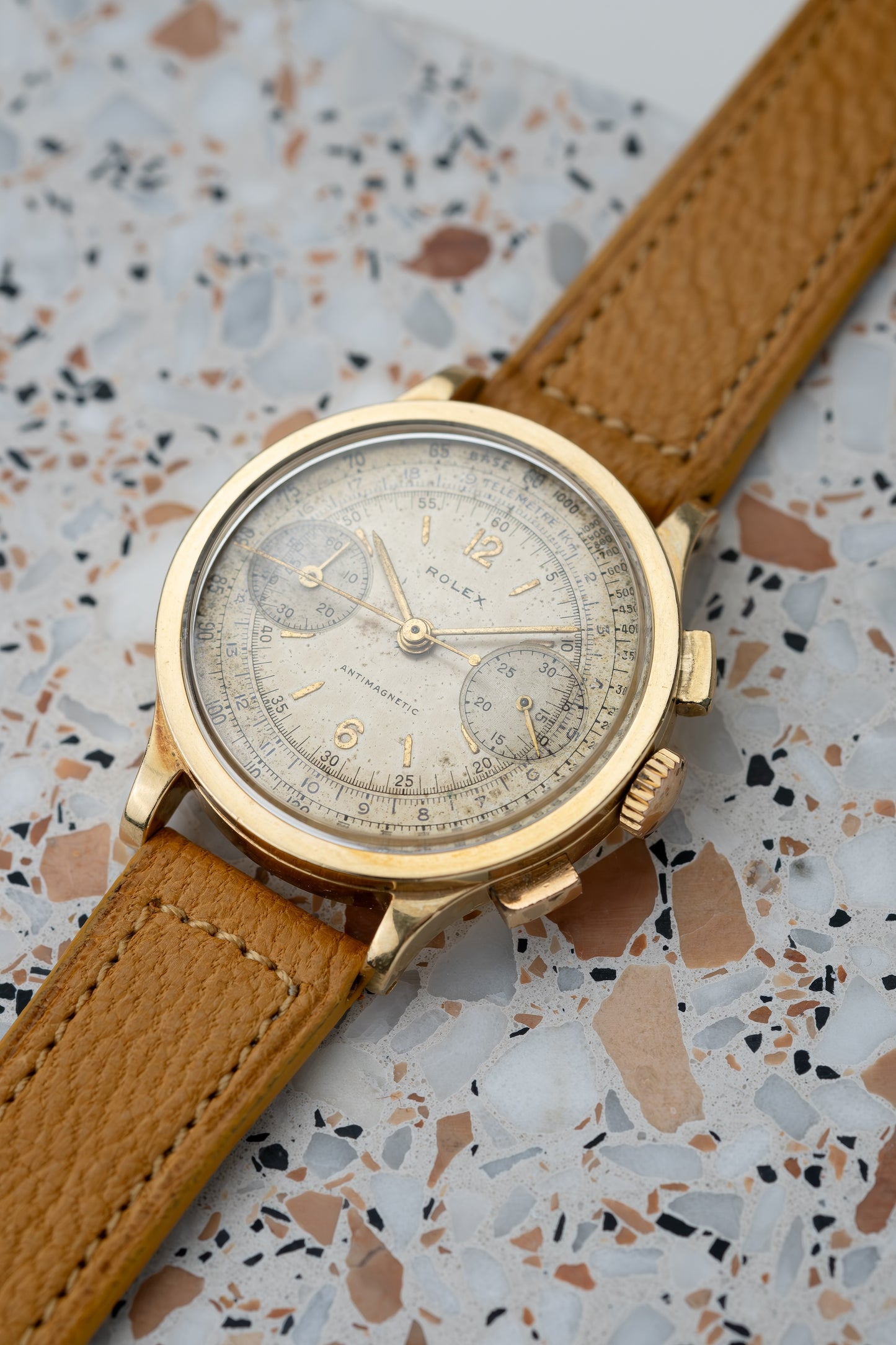 ROLEX 18k Antimagnetic Chronograph Reference 2811 (1938)