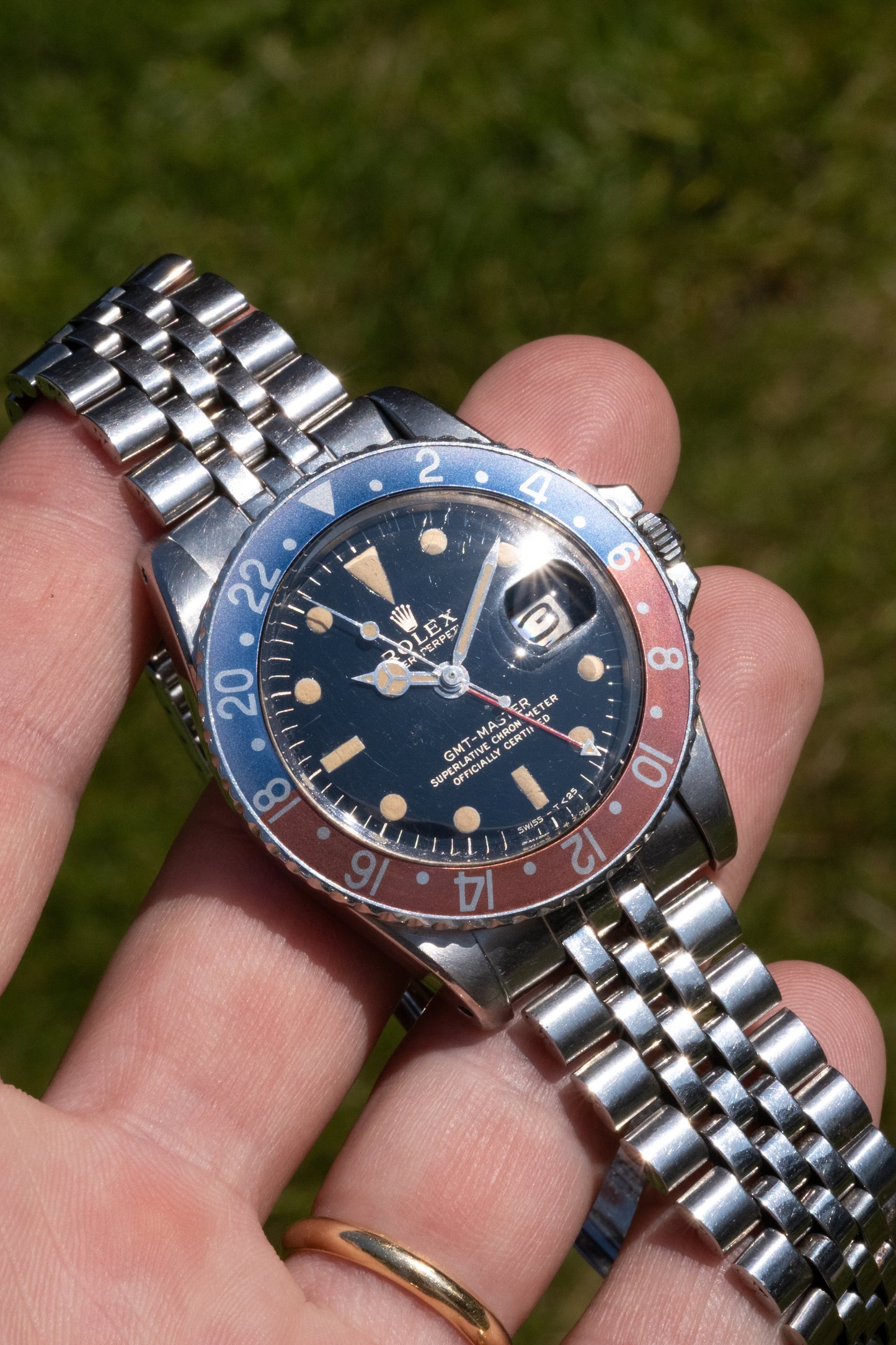 ROLEX GMT Master Ref. 1675 Gilt Mirror Gloss "Wide Swiss" Dial (1966)