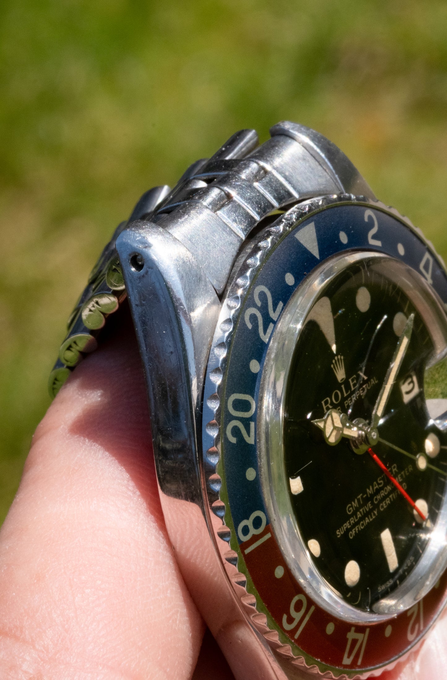 ROLEX GMT Master Ref. 1675 Gilt Mirror Gloss "Wide Swiss" Dial (1966)