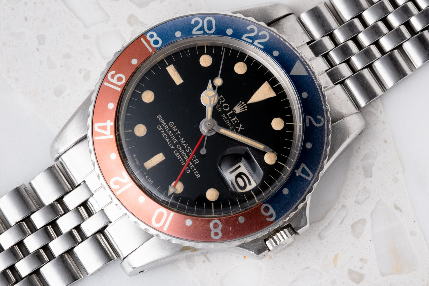 ROLEX GMT Master Ref. 1675 Gilt Mirror Gloss "Wide Swiss" Dial (1966)