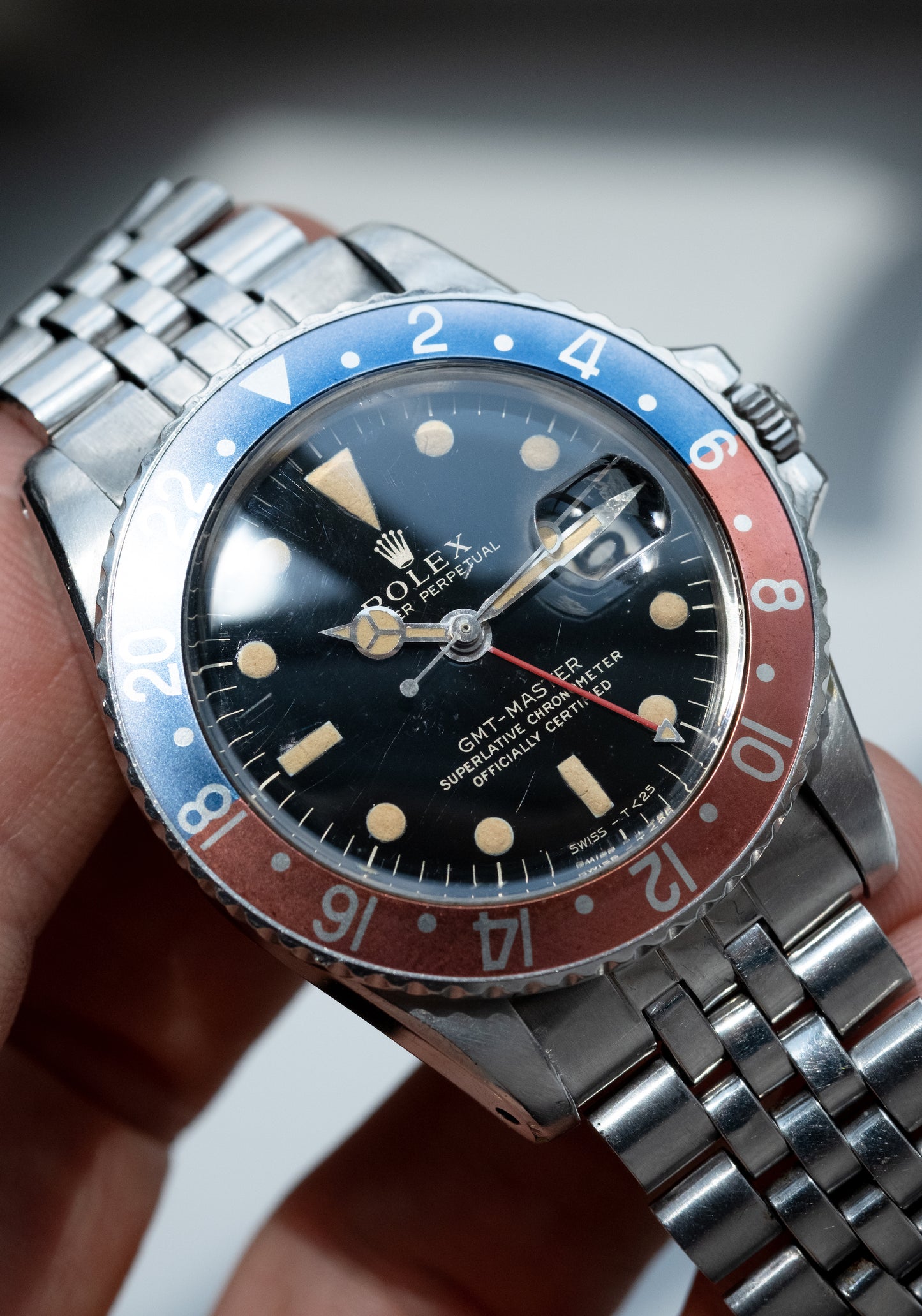 ROLEX GMT Master Ref. 1675 Gilt Mirror Gloss "Wide Swiss" Dial (1966)