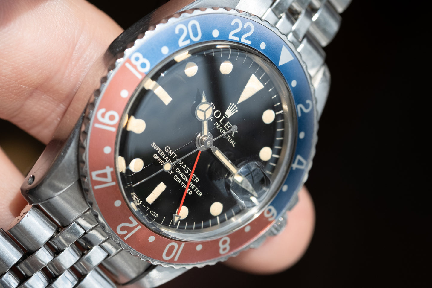 ROLEX GMT Master Ref. 1675 Gilt Mirror Gloss "Wide Swiss" Dial (1966)