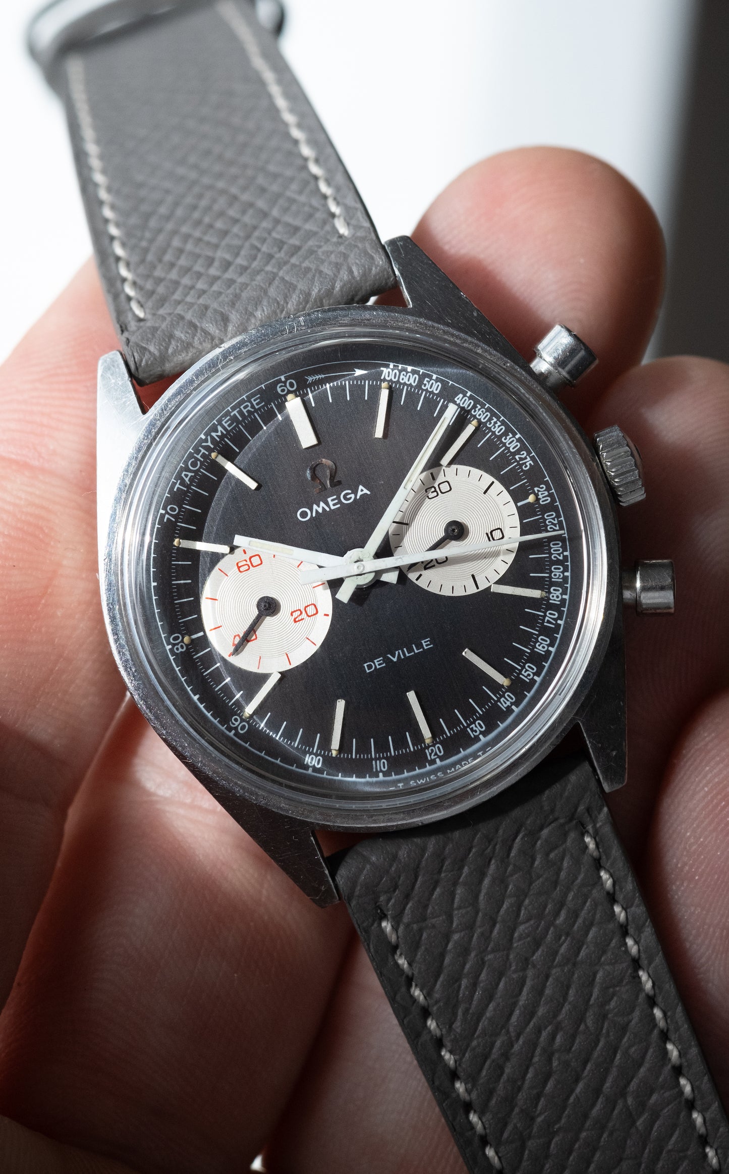 OMEGA De Ville Chronograph Grey Reverse Panda Dial Ref. 145.017 (1970)