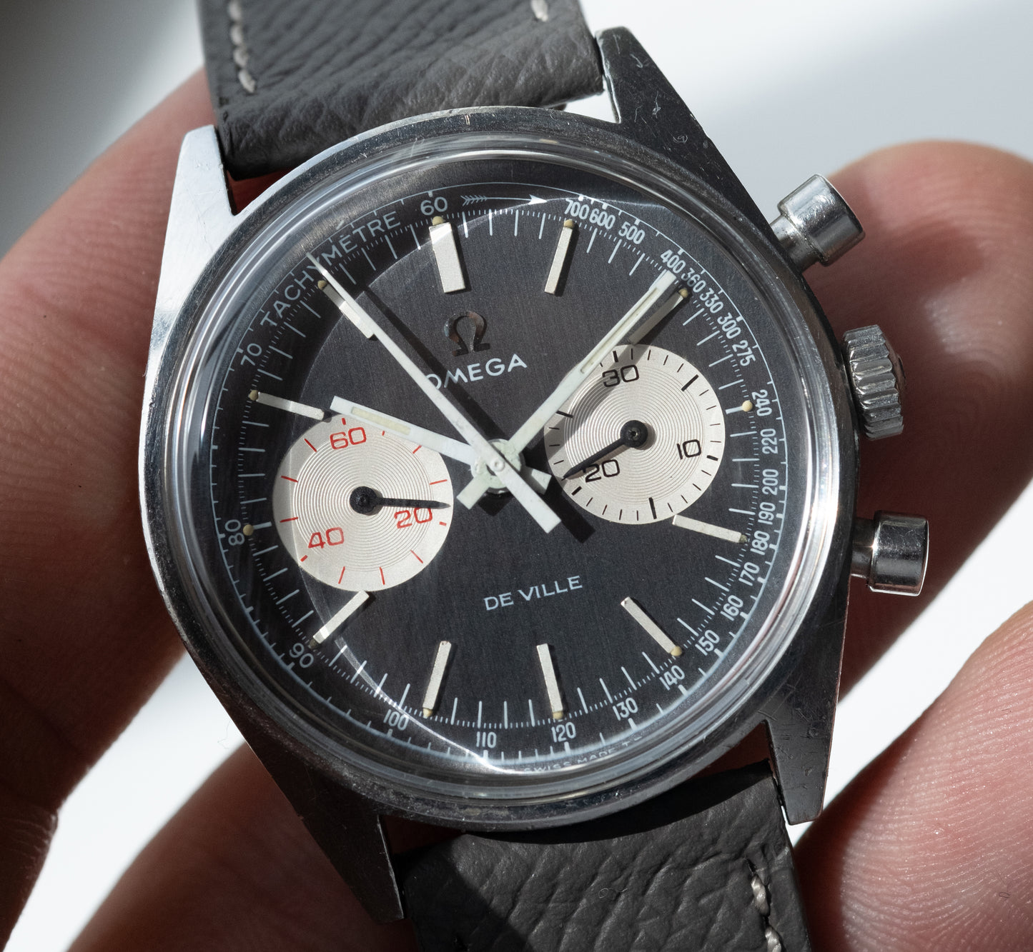 OMEGA De Ville Chronograph Grey Reverse Panda Dial Ref. 145.017 (1970)