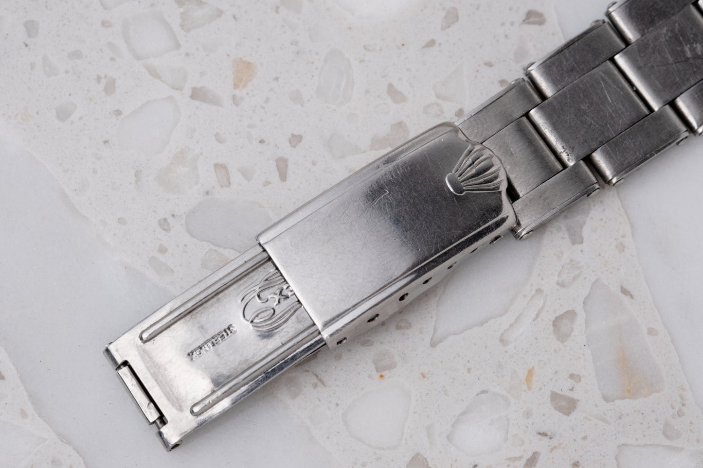 ROLEX Oyster Perpetual Date Gilt Dial Ref. 6534 Boxes and Service Papers (1957)