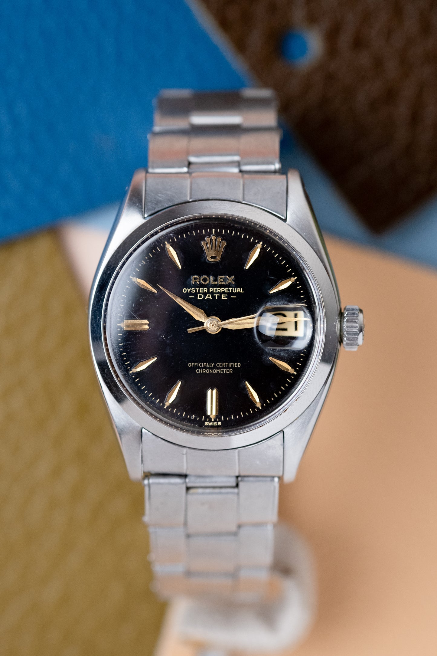 ROLEX Oyster Perpetual Date Gilt Dial Ref. 6534 Boxes and Service Papers (1957)