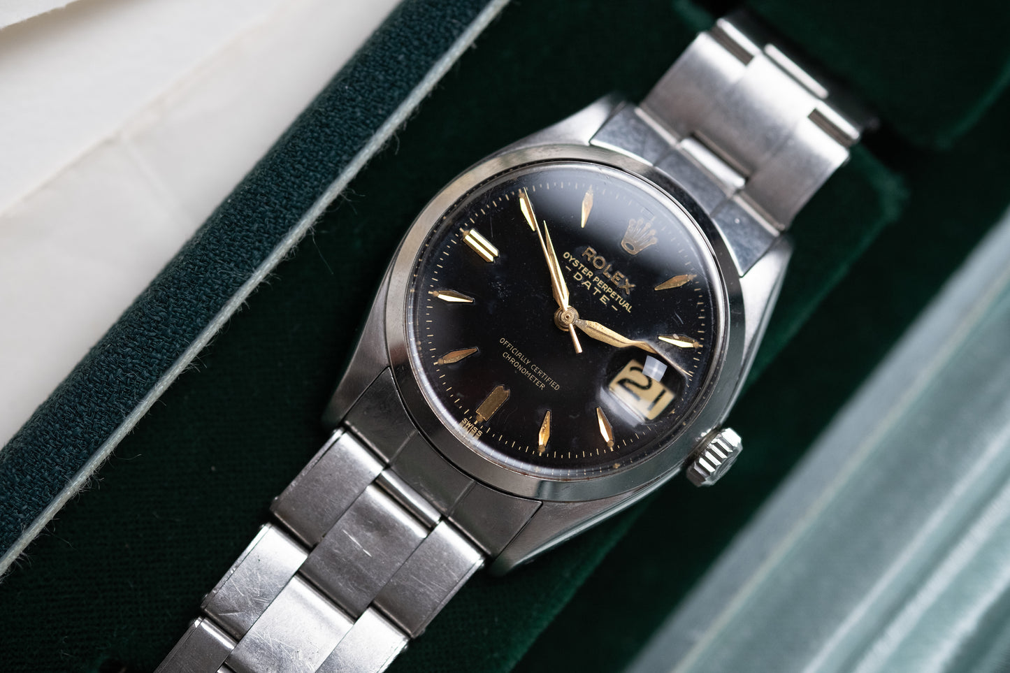 ROLEX Oyster Perpetual Date Gilt Dial Ref. 6534 Boxes and Service Papers (1957)