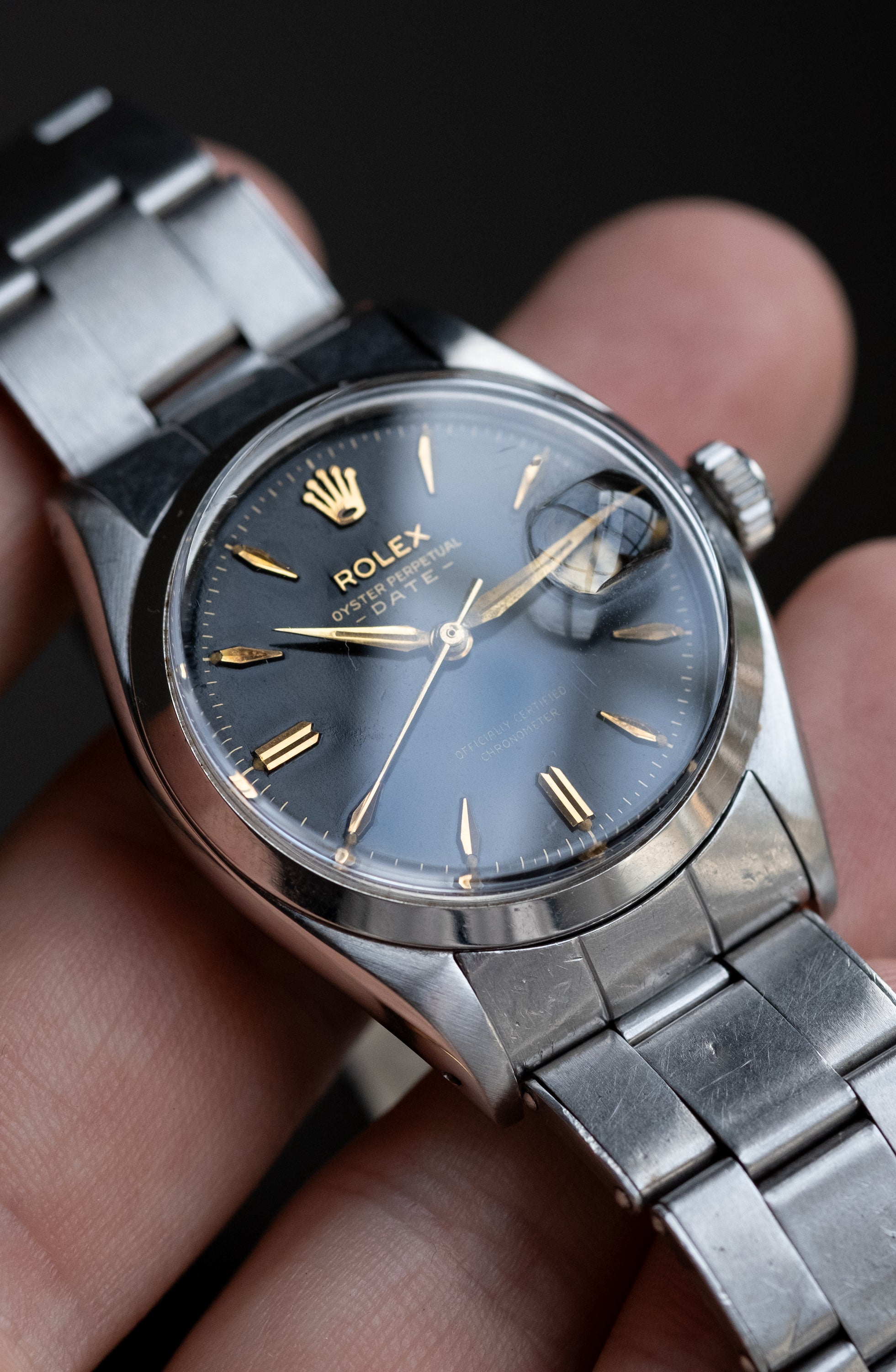 ROLEX Oyster Perpetual Date Gilt Dial Ref. 6534 Boxes and Service Papers (1957)
