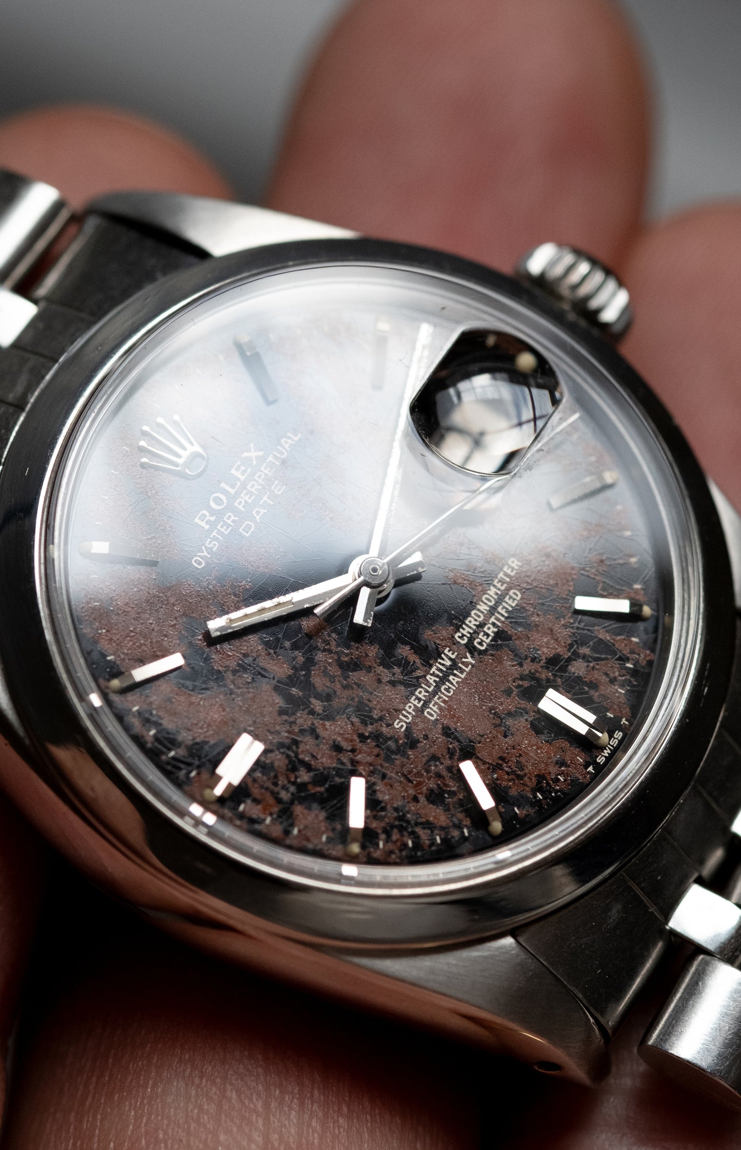 ROLEX Oyster Perpetual Date Ref. 1500 Tropical Camo Dial Box and Papers (1969)