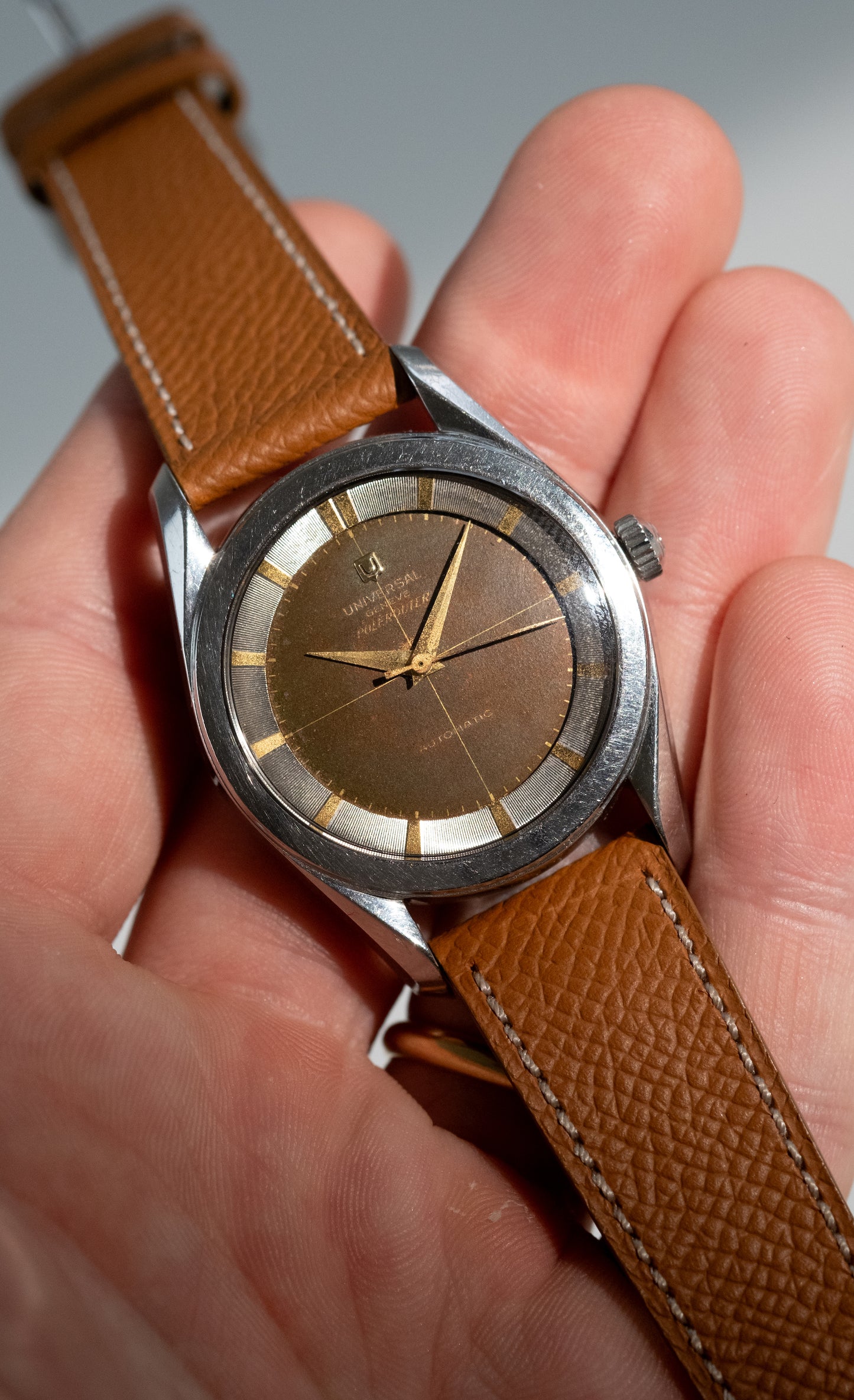 UNIVERSAL GENEVE Polerouter Ref. 20217-9 Tropical Dial (1955)