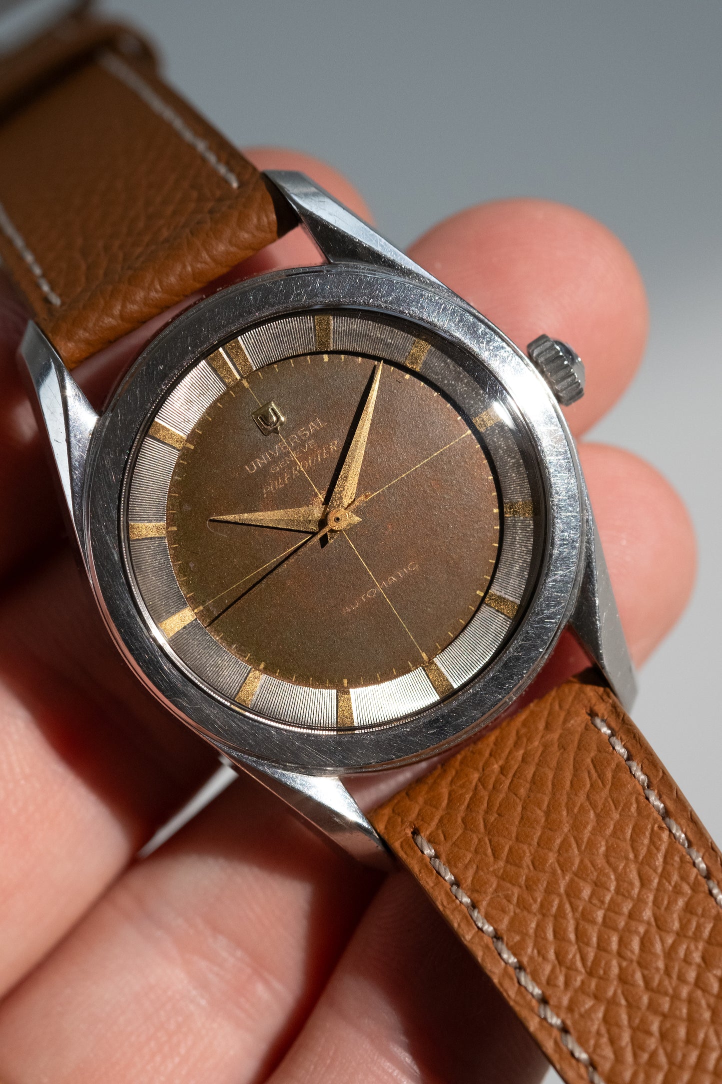 UNIVERSAL GENEVE Polerouter Ref. 20217-9 Tropical Dial (1955)