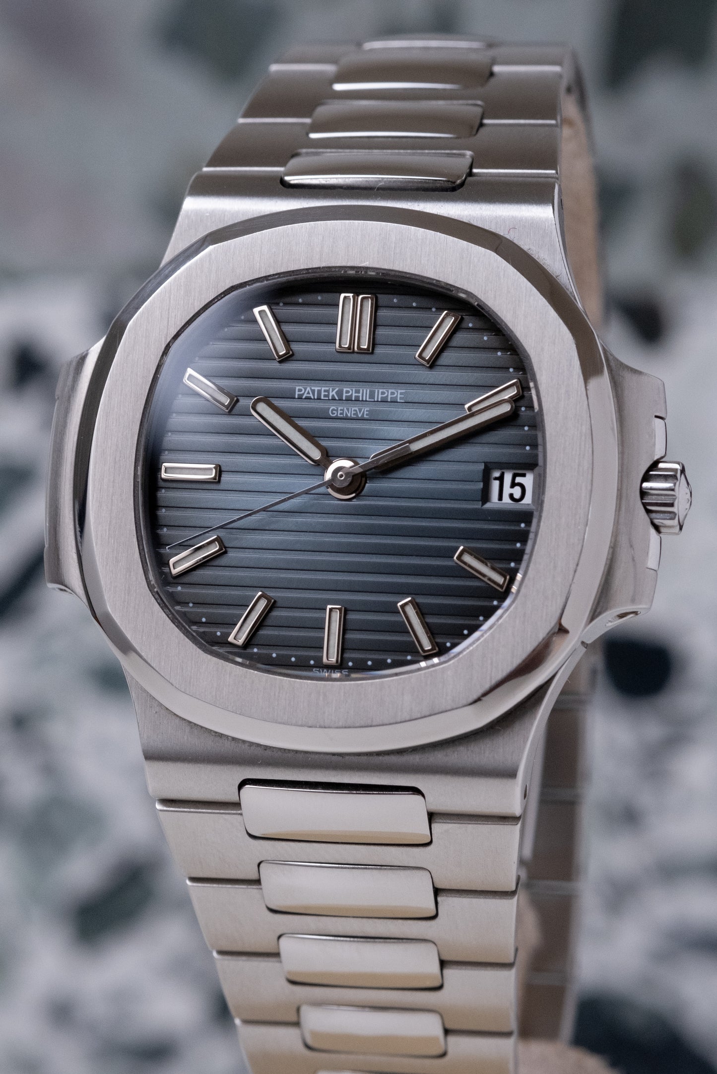Patek Philippe Nautilus Ref. 5800/1A-001 Full Set (2008)