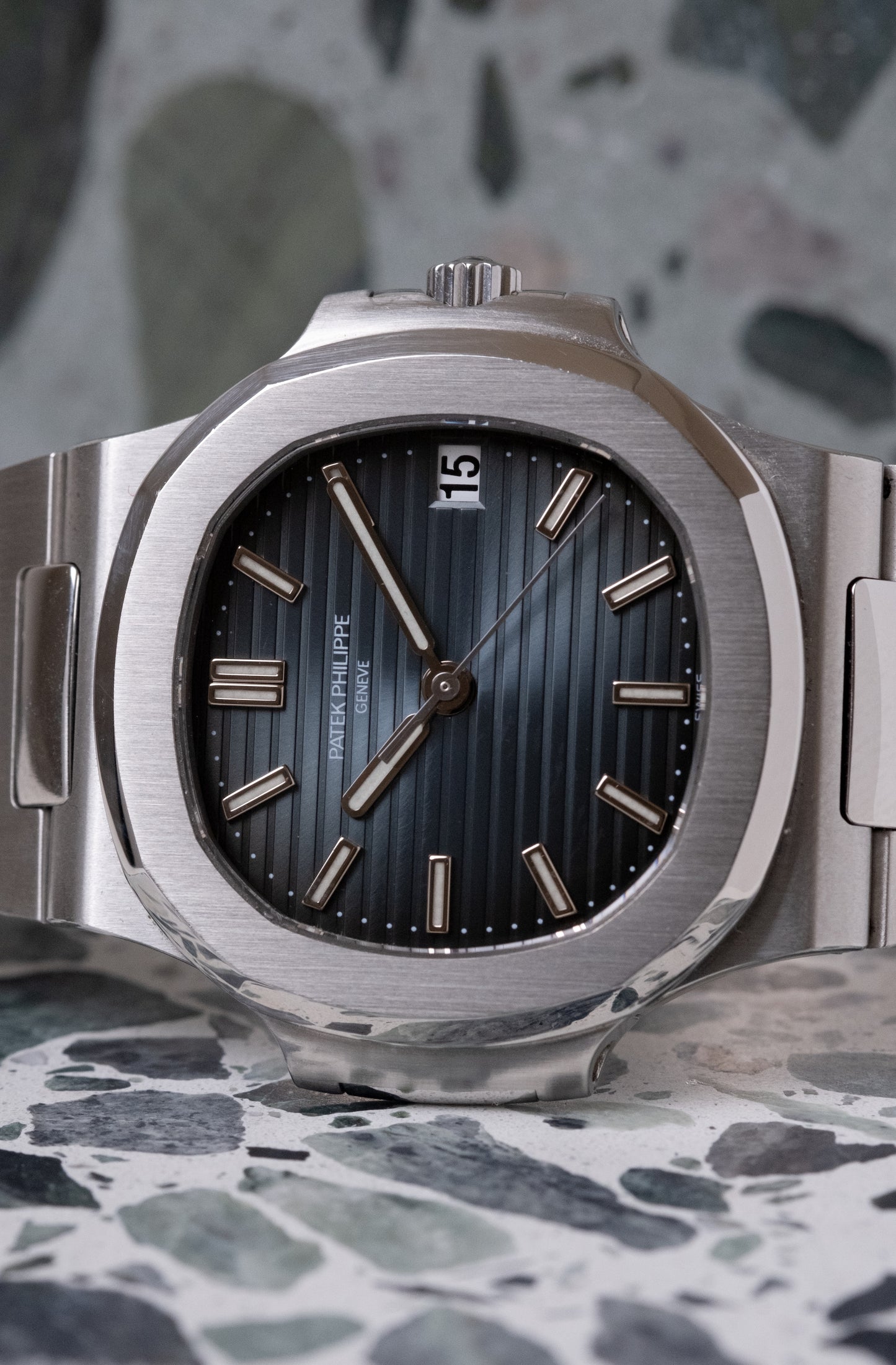 Patek Philippe Nautilus Ref. 5800/1A-001 Full Set (2008)