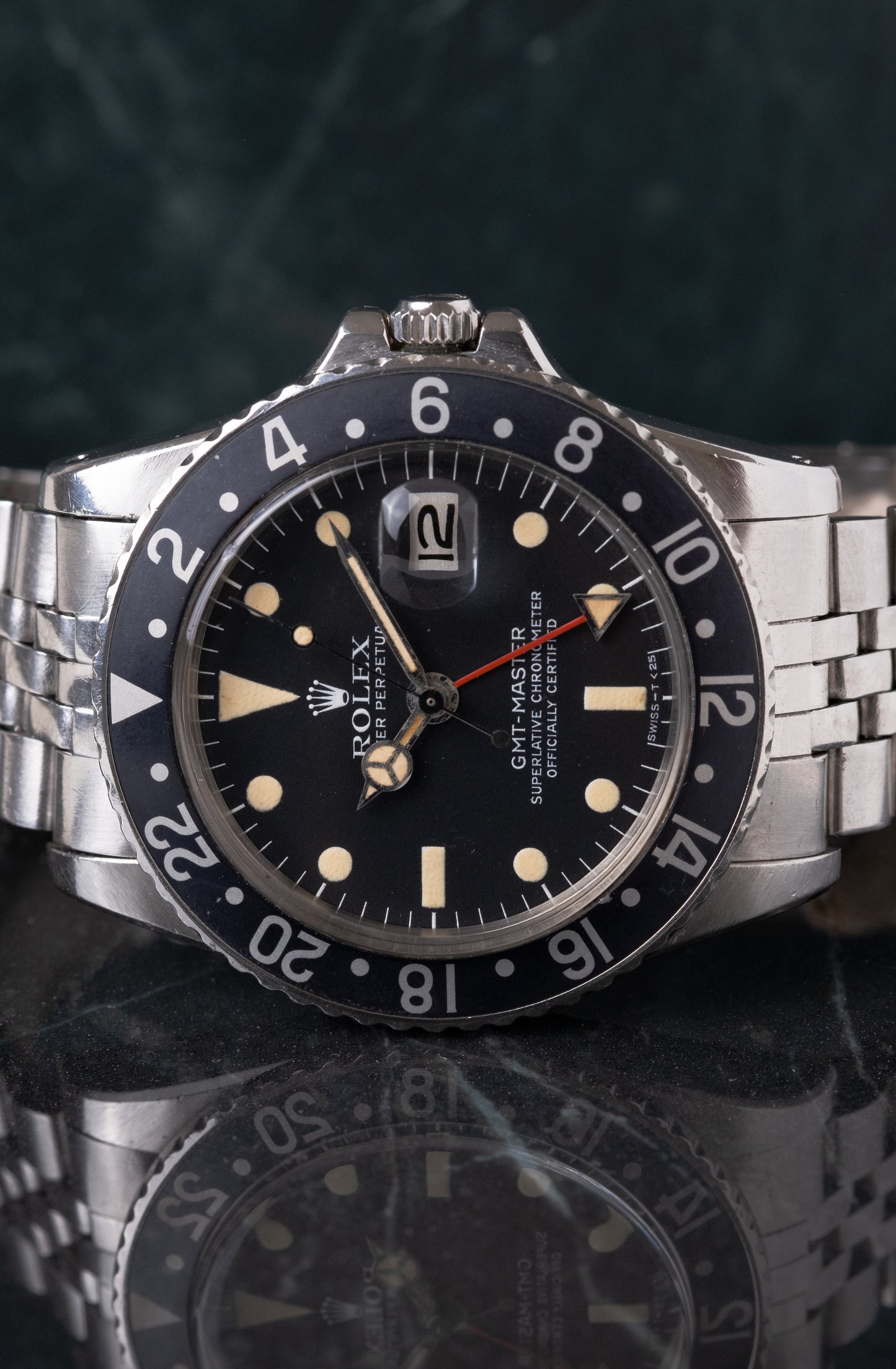 ROLEX GMT Master Ref. 1675 Black Bezel Full Set (1973)