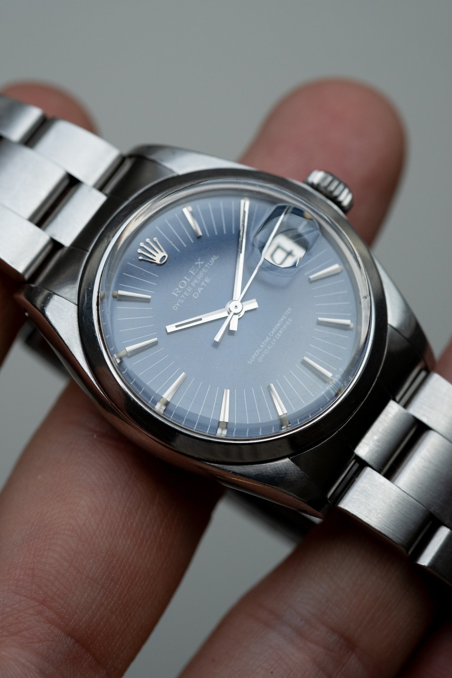 ROLEX Oyster Perpetual Date Ref. 1500 Long Index Blue Dial (1971)