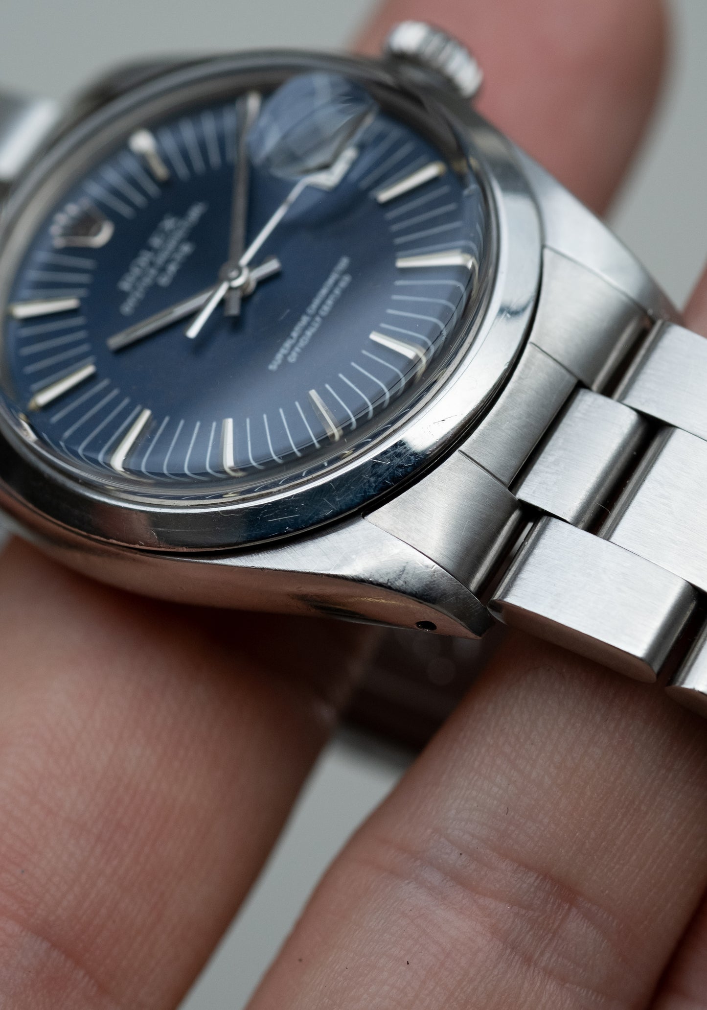 ROLEX Oyster Perpetual Date Ref. 1500 Long Index Blue Dial (1971)