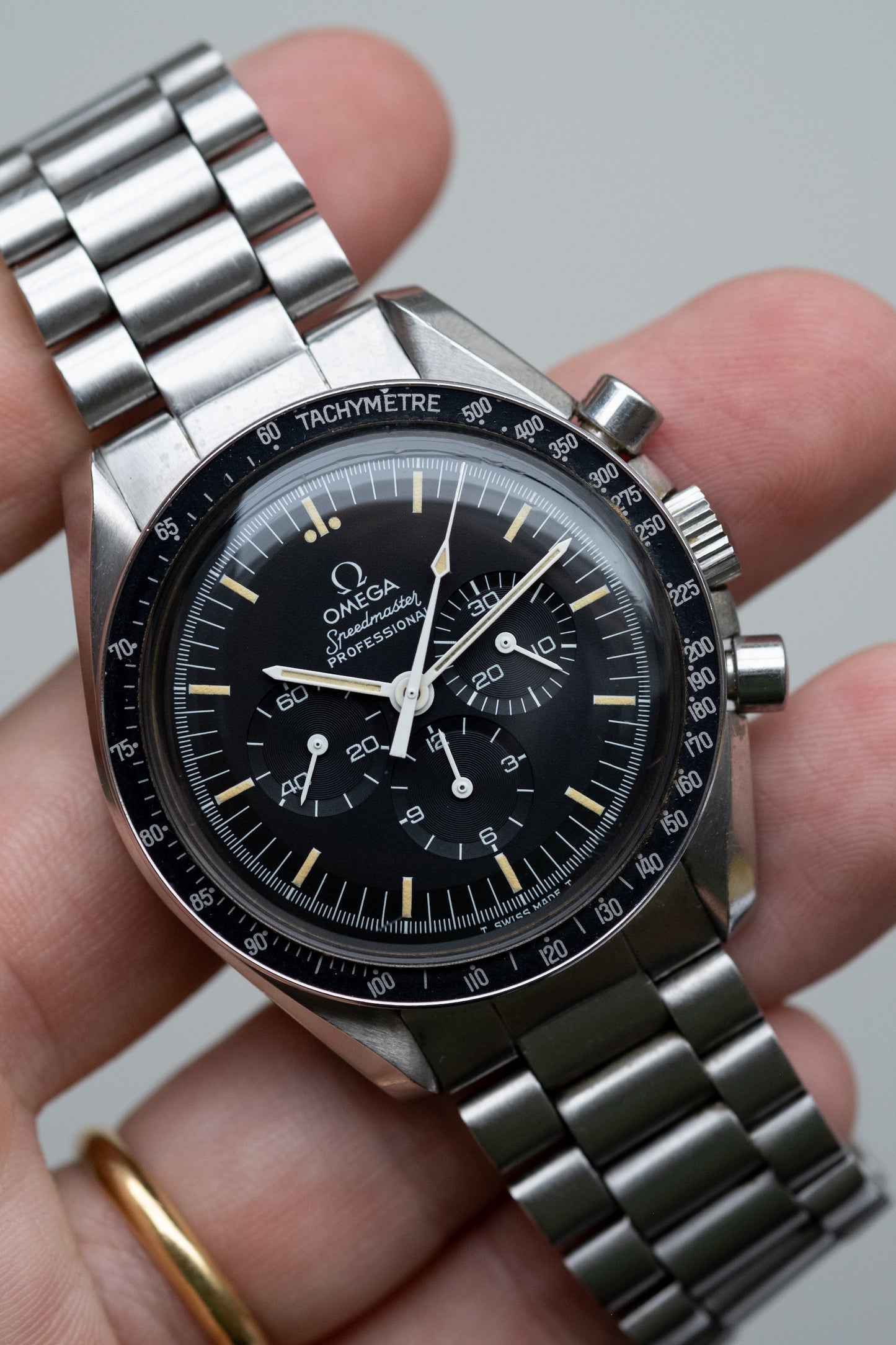 OMEGA Speedmaster Professional Moonwatch Ref. 145.022 76 ST (1977)