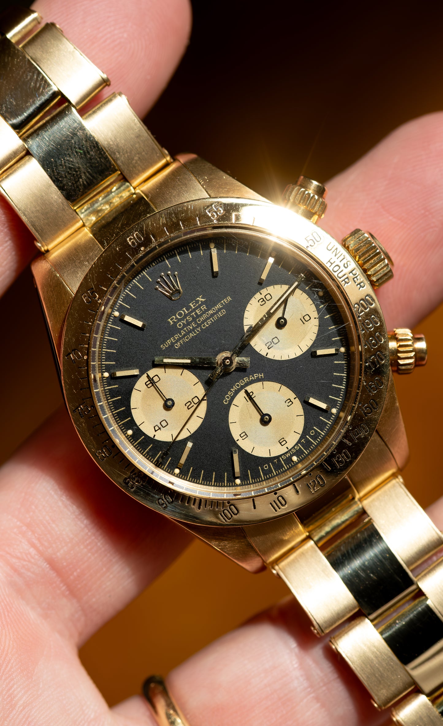 ROLEX Cosmograph Daytona Reference 6265 18ct Gold (1978)