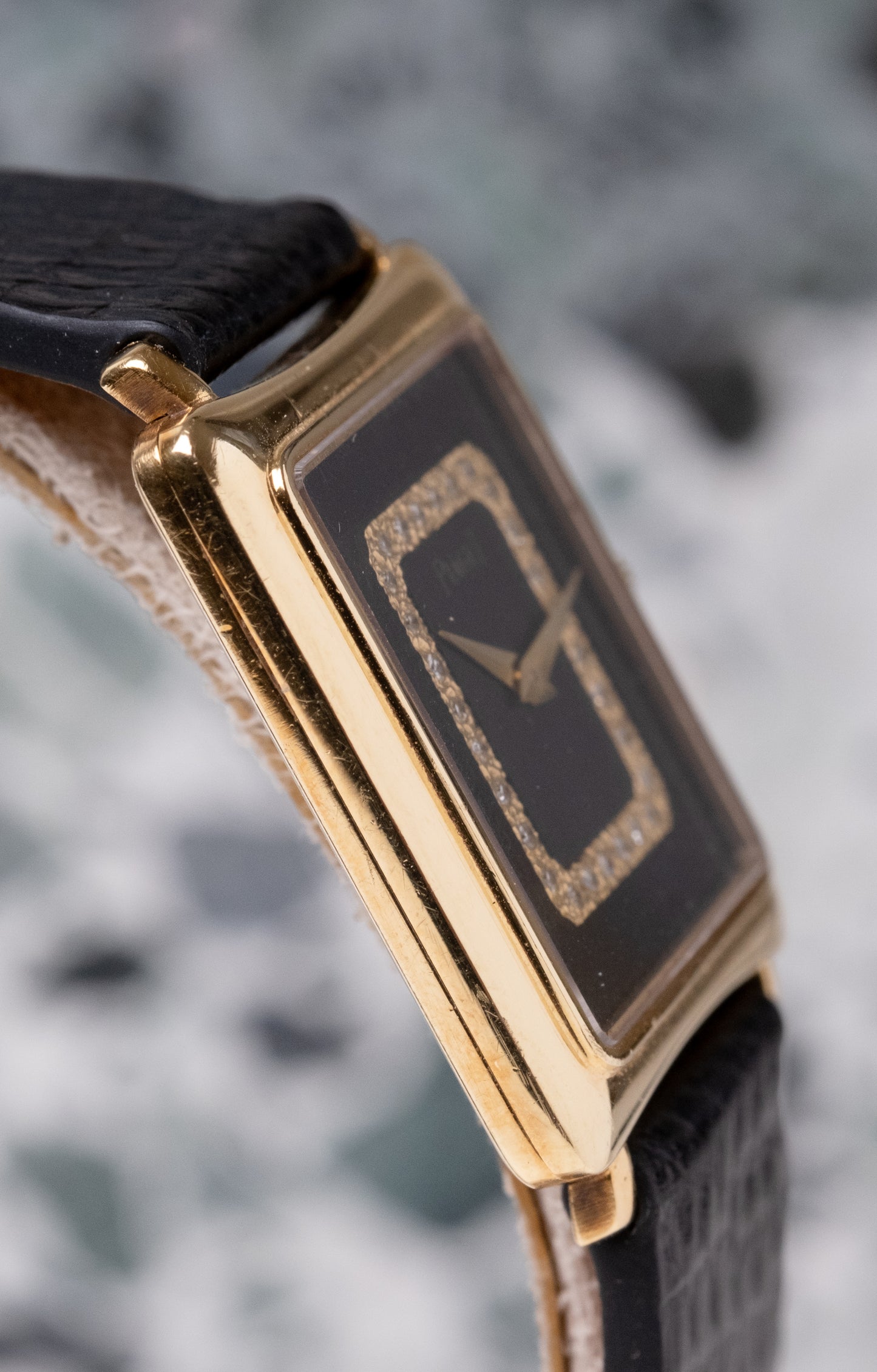 PIAGET Tank 18k Yellow Gold ref. 9254 Onyx Diamond dial (c. 1970s)