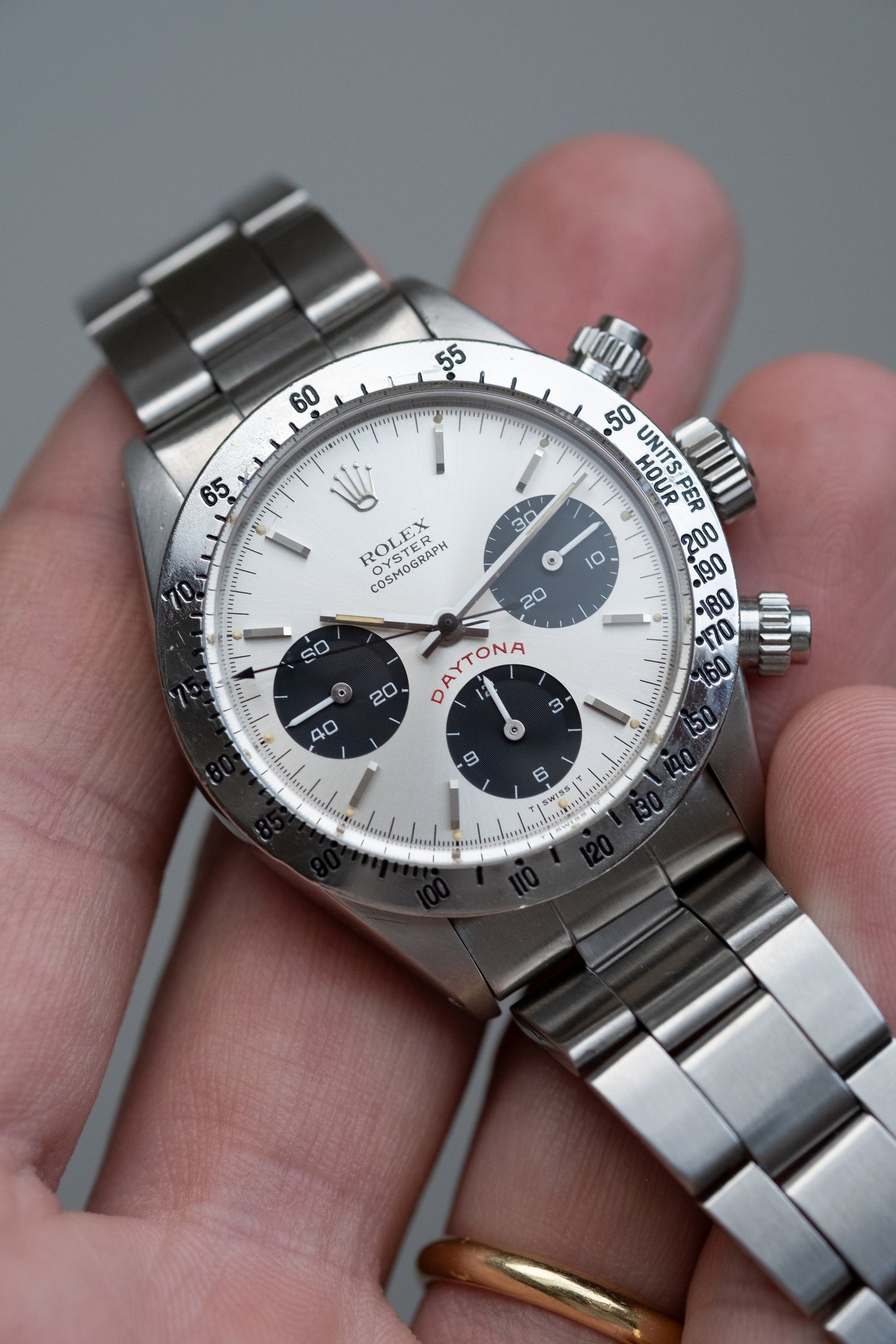 ROLEX Oyster Cosmograph Daytona Ref. 6265 Big Red Floating Dial (1976)