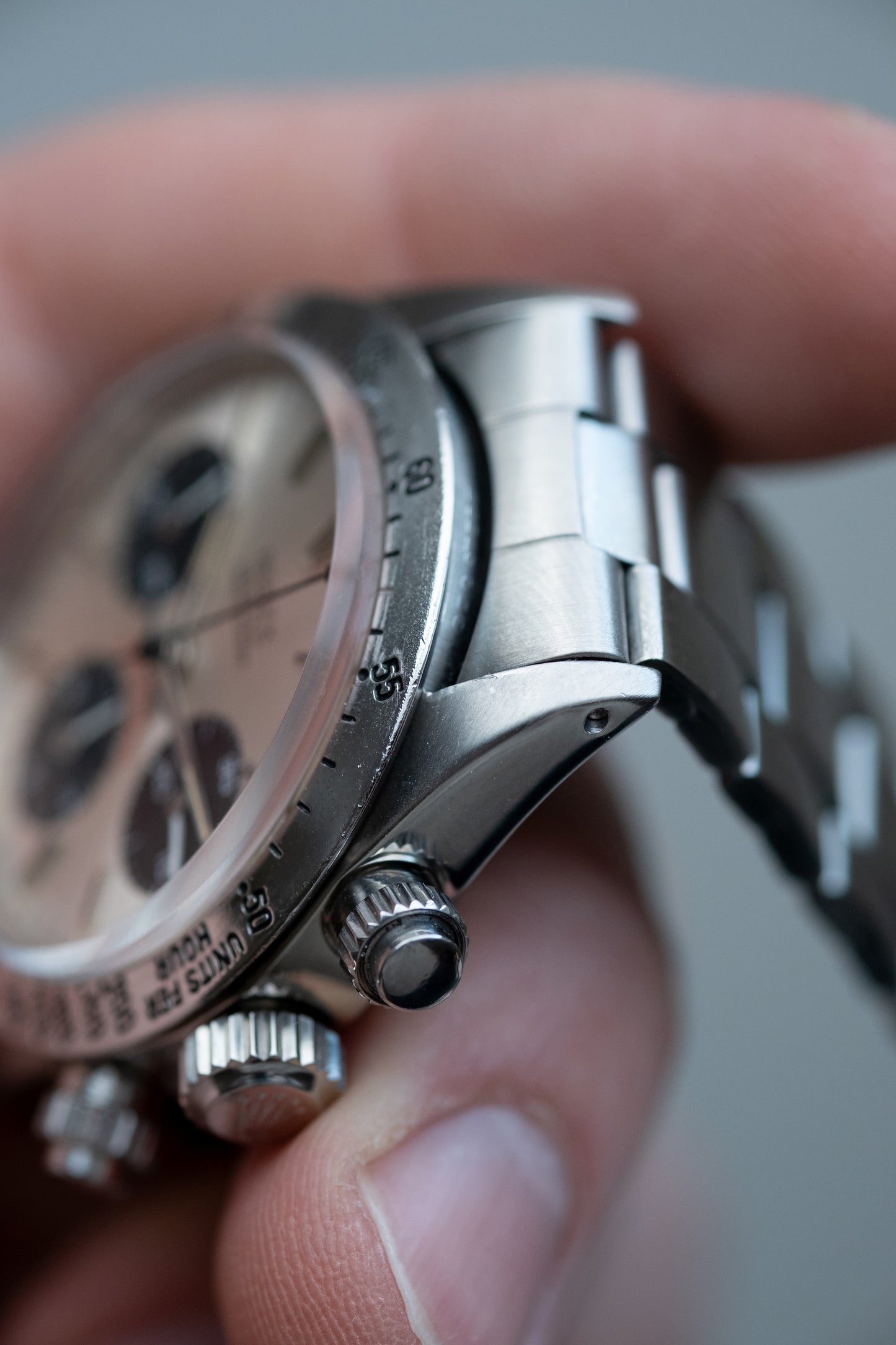 ROLEX Oyster Cosmograph Daytona Ref. 6265 Big Red Floating Dial (1976)