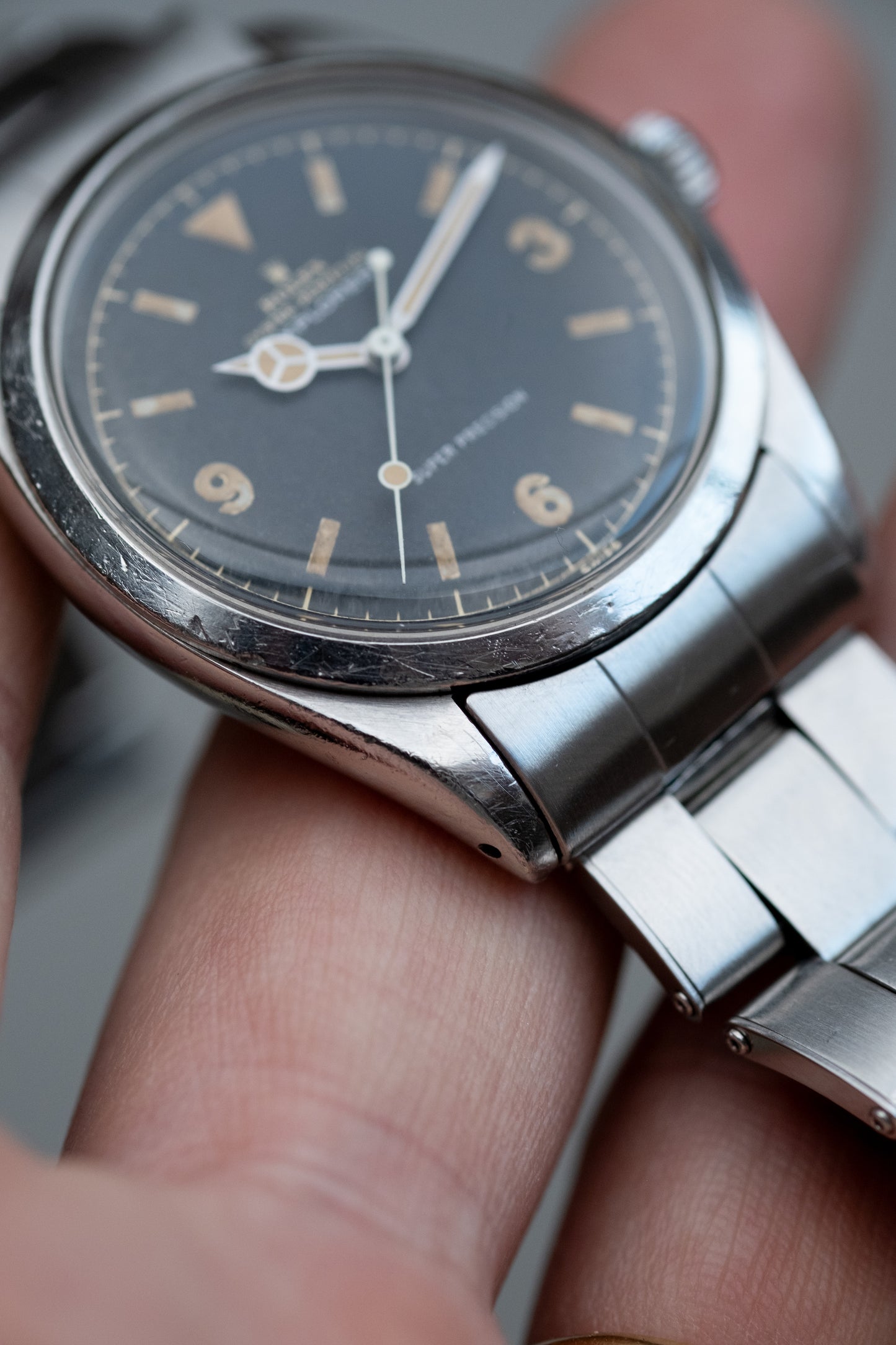 ROLEX Explorer Ref. 5504 Gilt Chapter Ring Dial (1958)