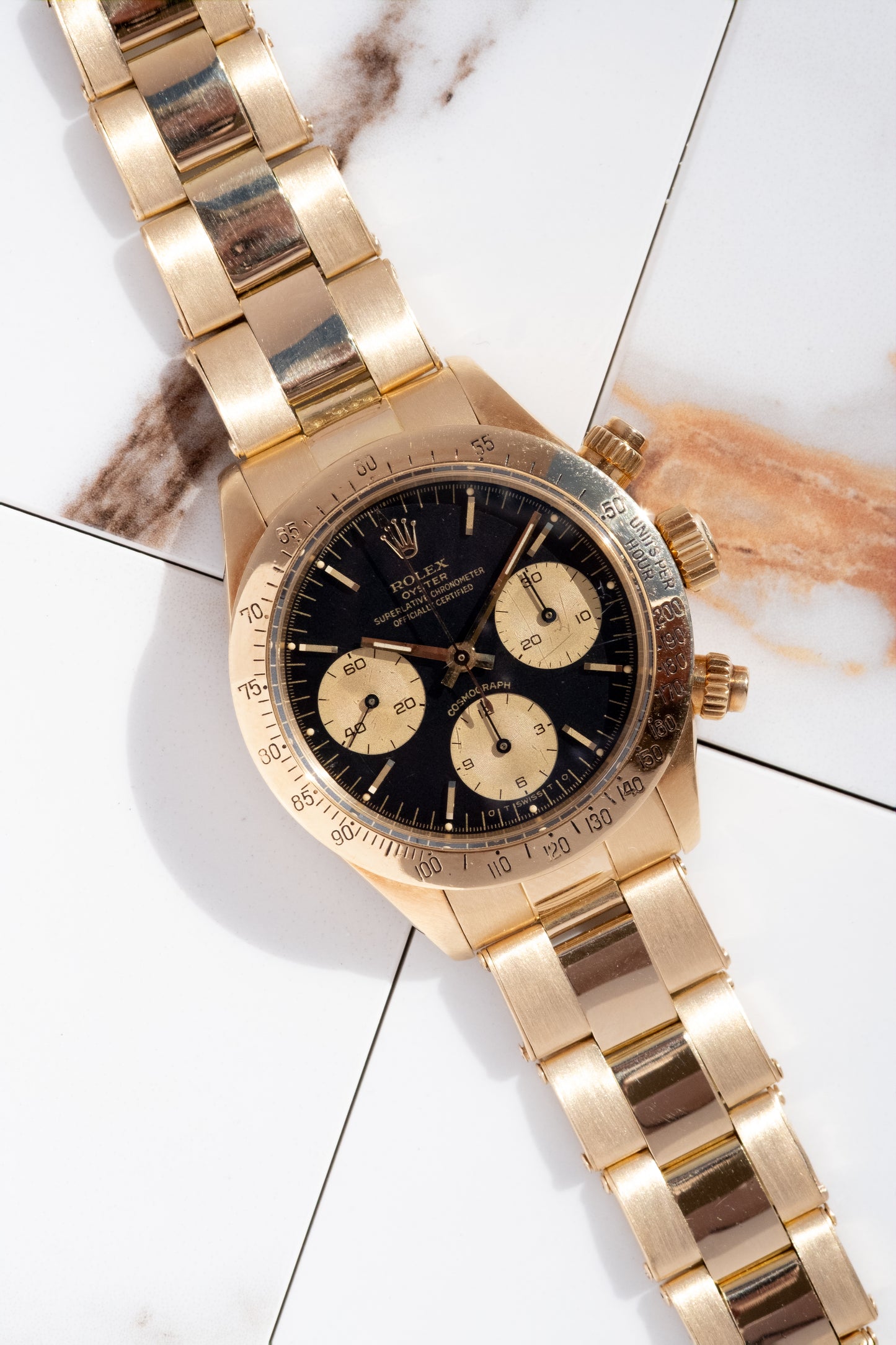 ROLEX Cosmograph Daytona Reference 6265 18ct Gold (1978)