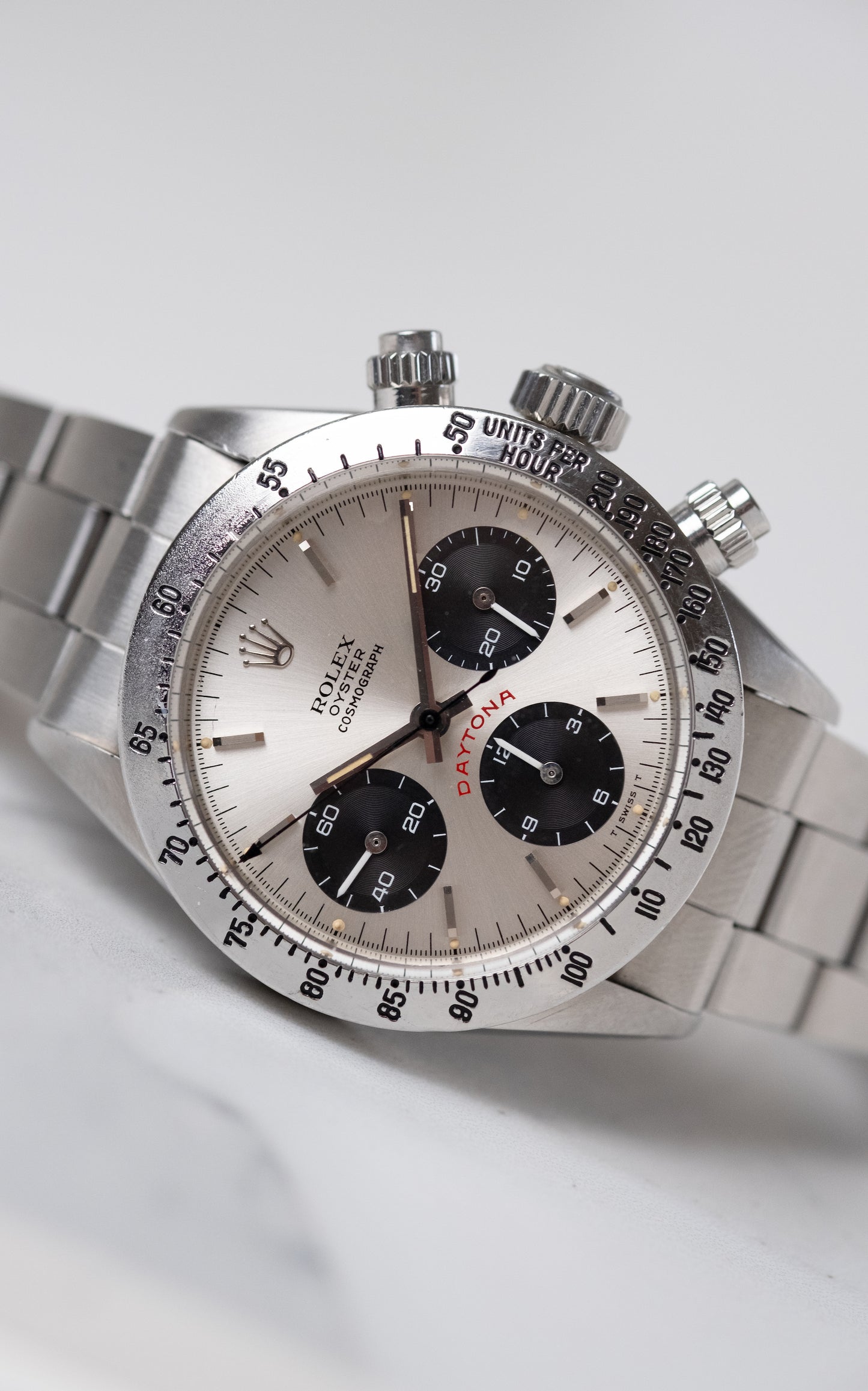 ROLEX Oyster Cosmograph Daytona Ref. 6265 Big Red Floating Dial (1976)