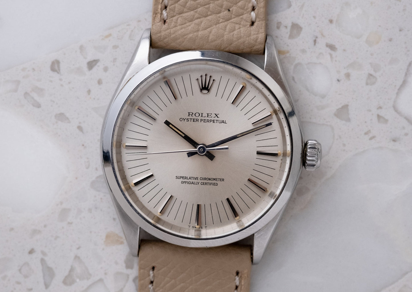 ROLEX Oyster Perpetual Ref. 1002 rare Long Index Dial (1971)