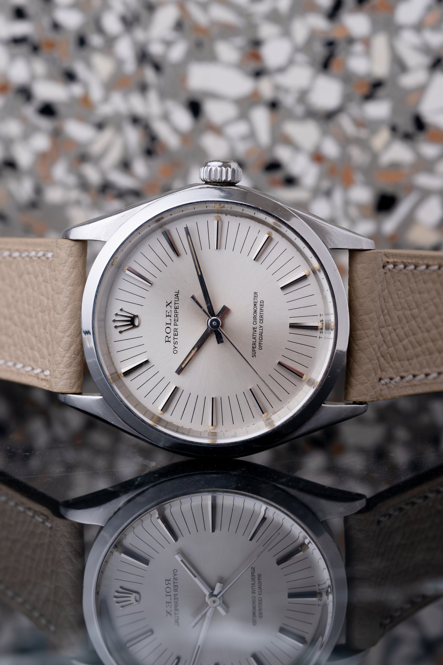 ROLEX Oyster Perpetual Ref. 1002 rare Long Index Dial (1971)