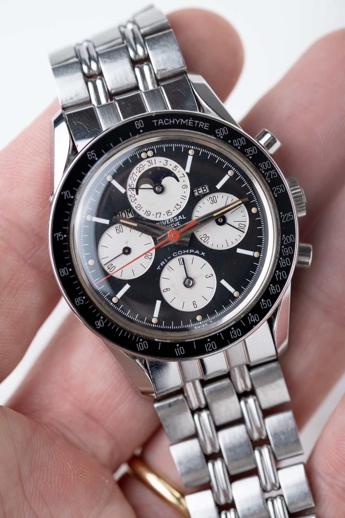 UNIVERSAL GENEVE Tri Compax Chronograph Ref. 881101/02 Evil Clapton (1963)