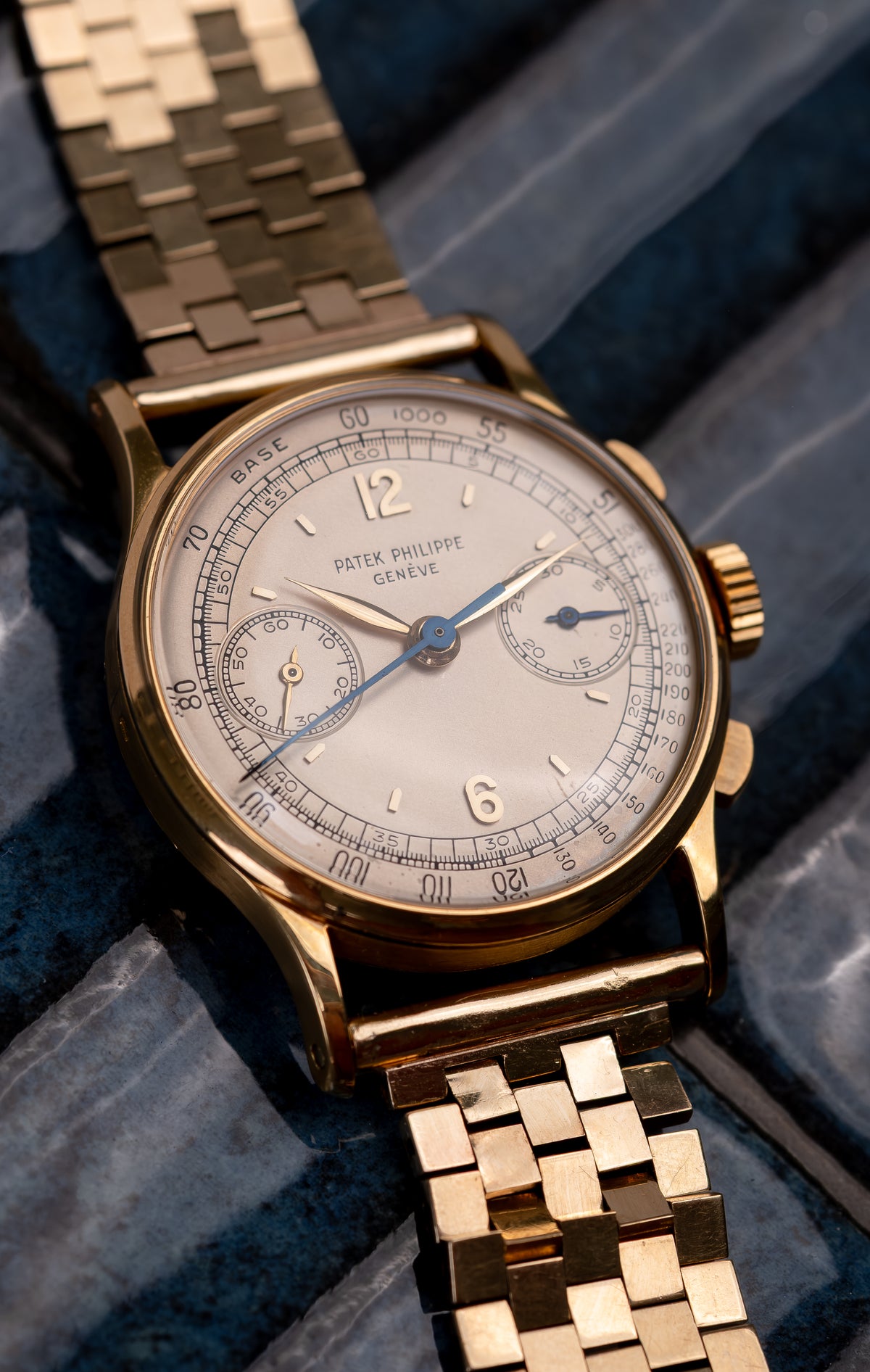 PATEK PHILIPPE Chronograph Ref. 130 18ct Yellow Gold (1947)