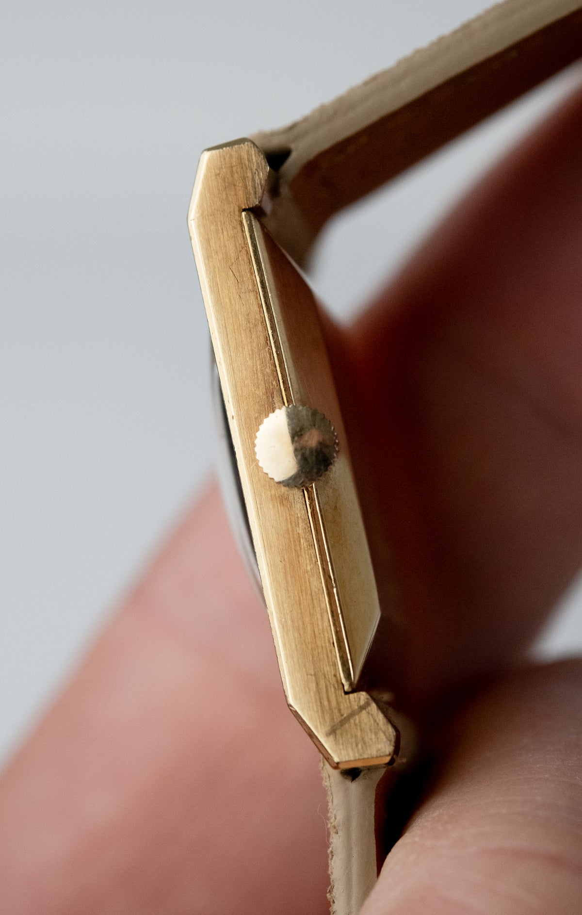 BUECHE GIROD Tank 18k Yellow Gold (c. 1960s)